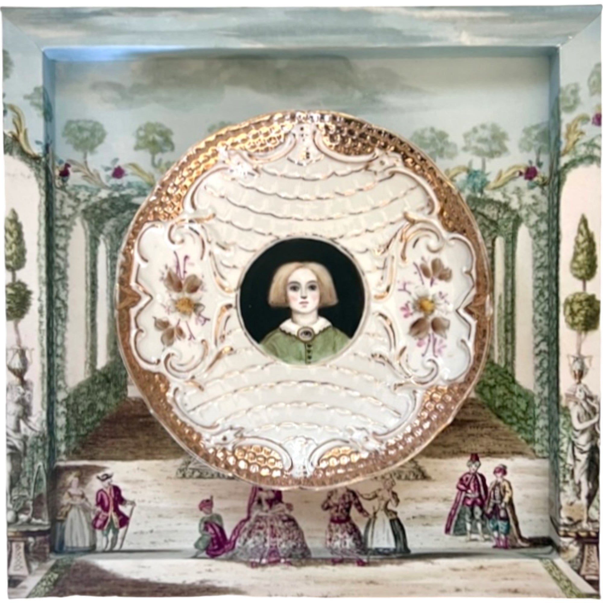 PORTRAIT PLATES WITH PAPERED FRAMES