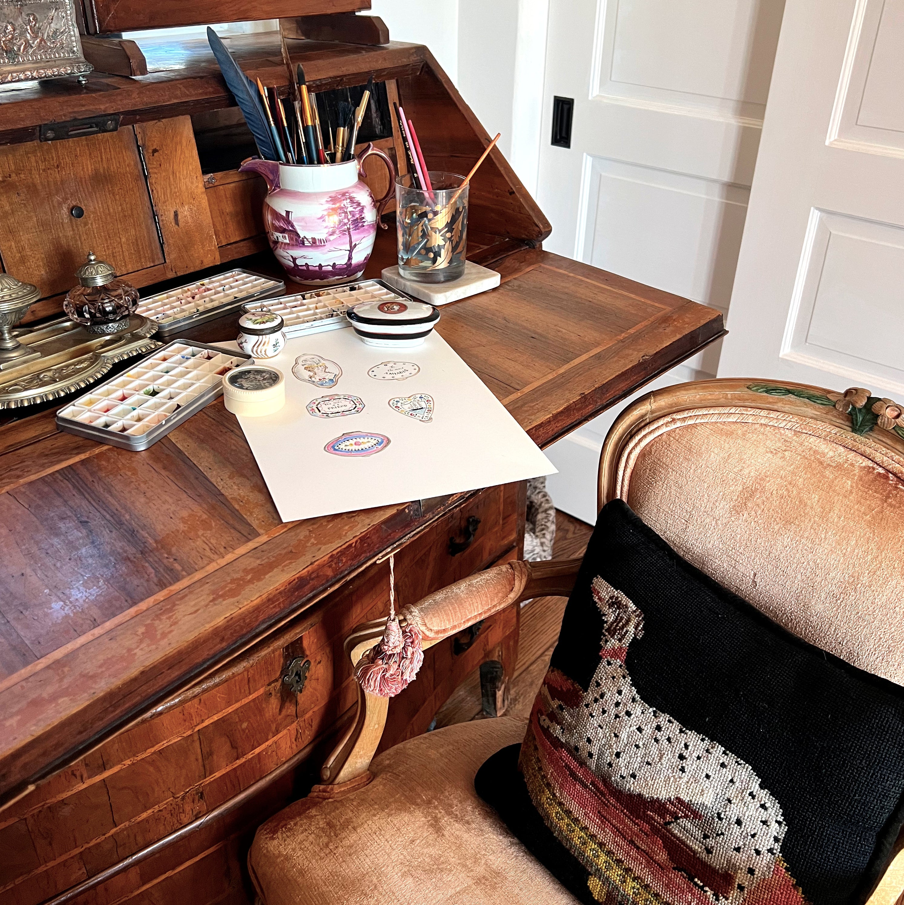 The Illustrated Guide to Antiques