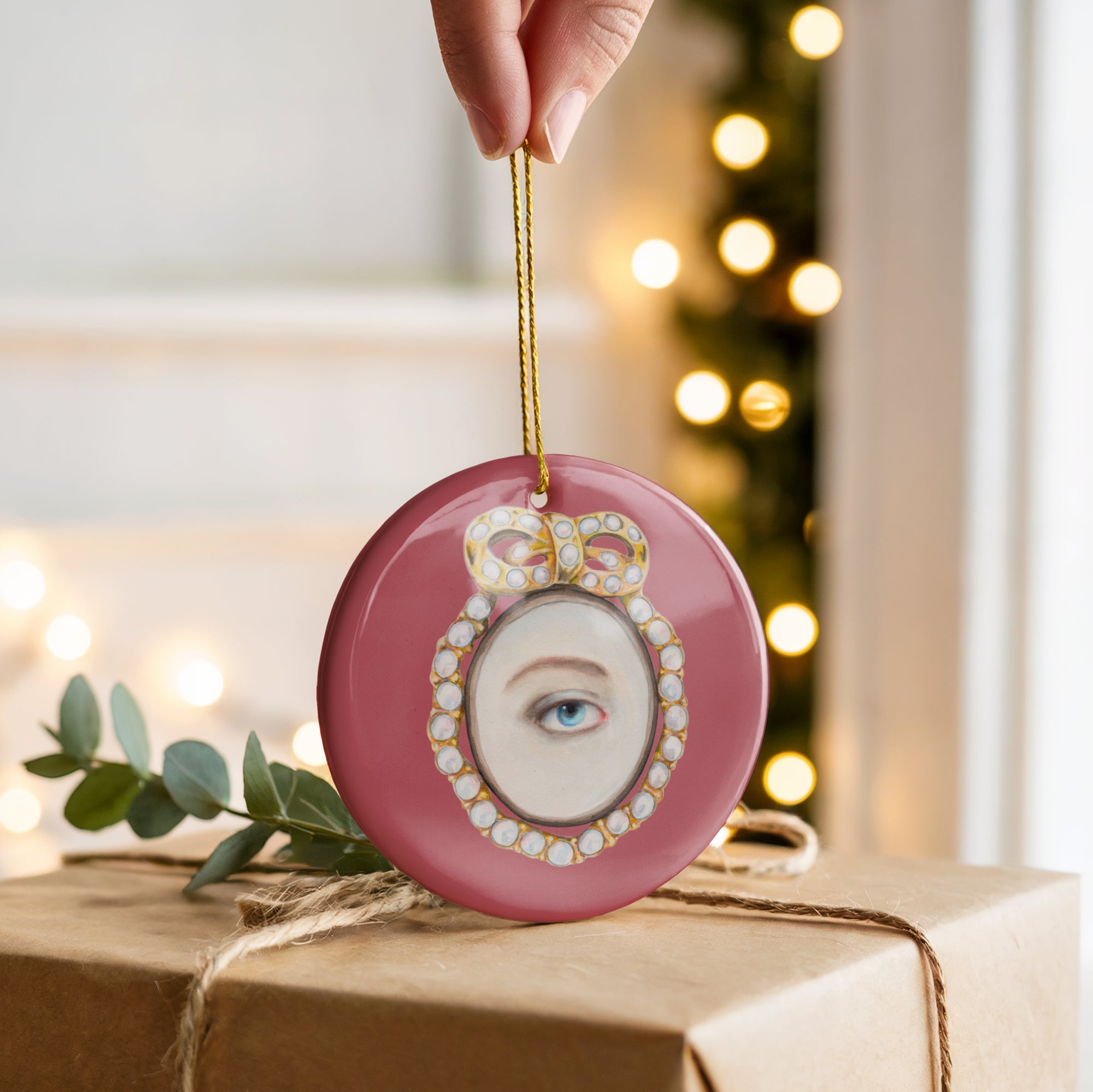 No. 19 Lover's Eye Ceramic Christmas Ornament - Pink