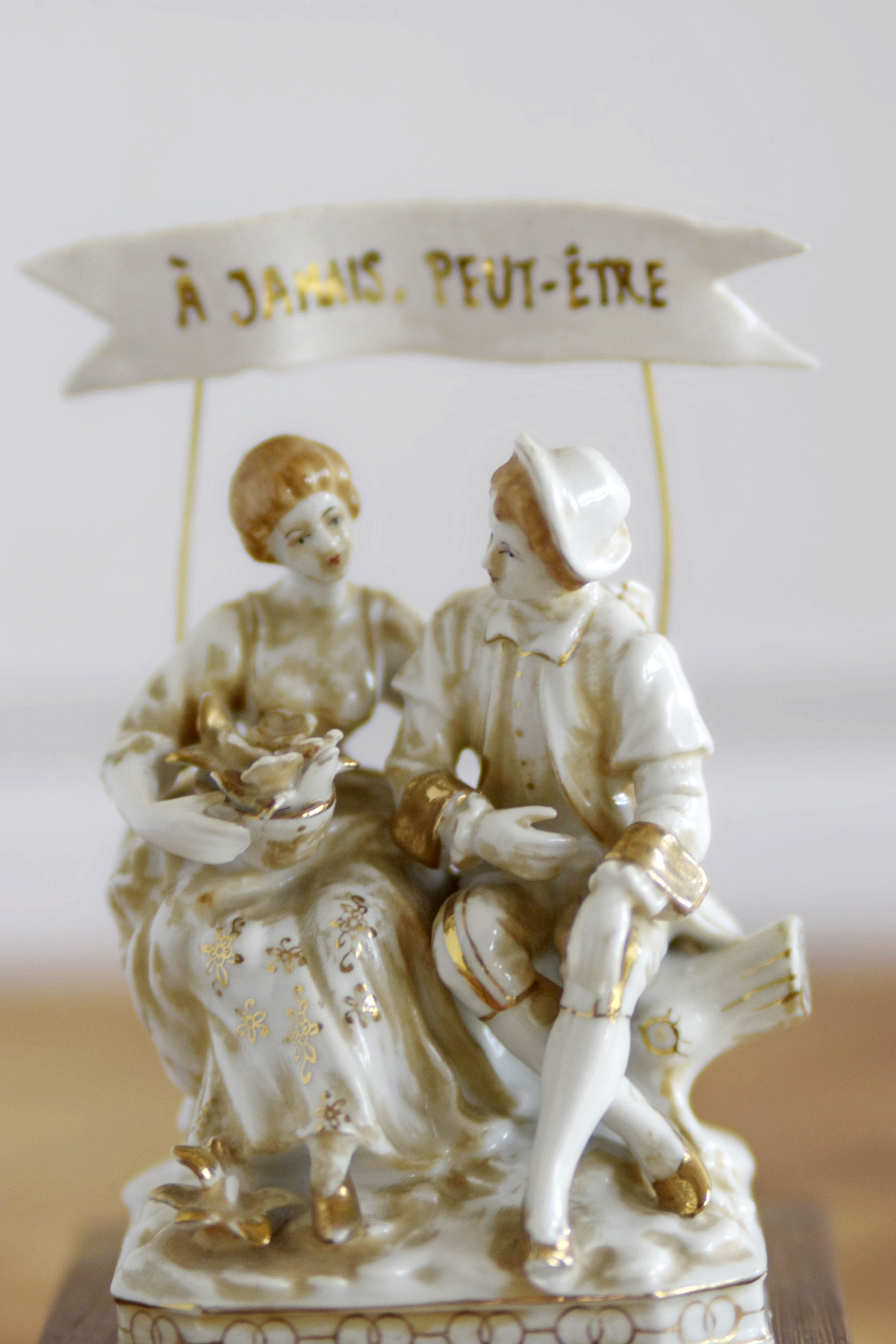 À JAMAIS, PEUT-ÊTRE