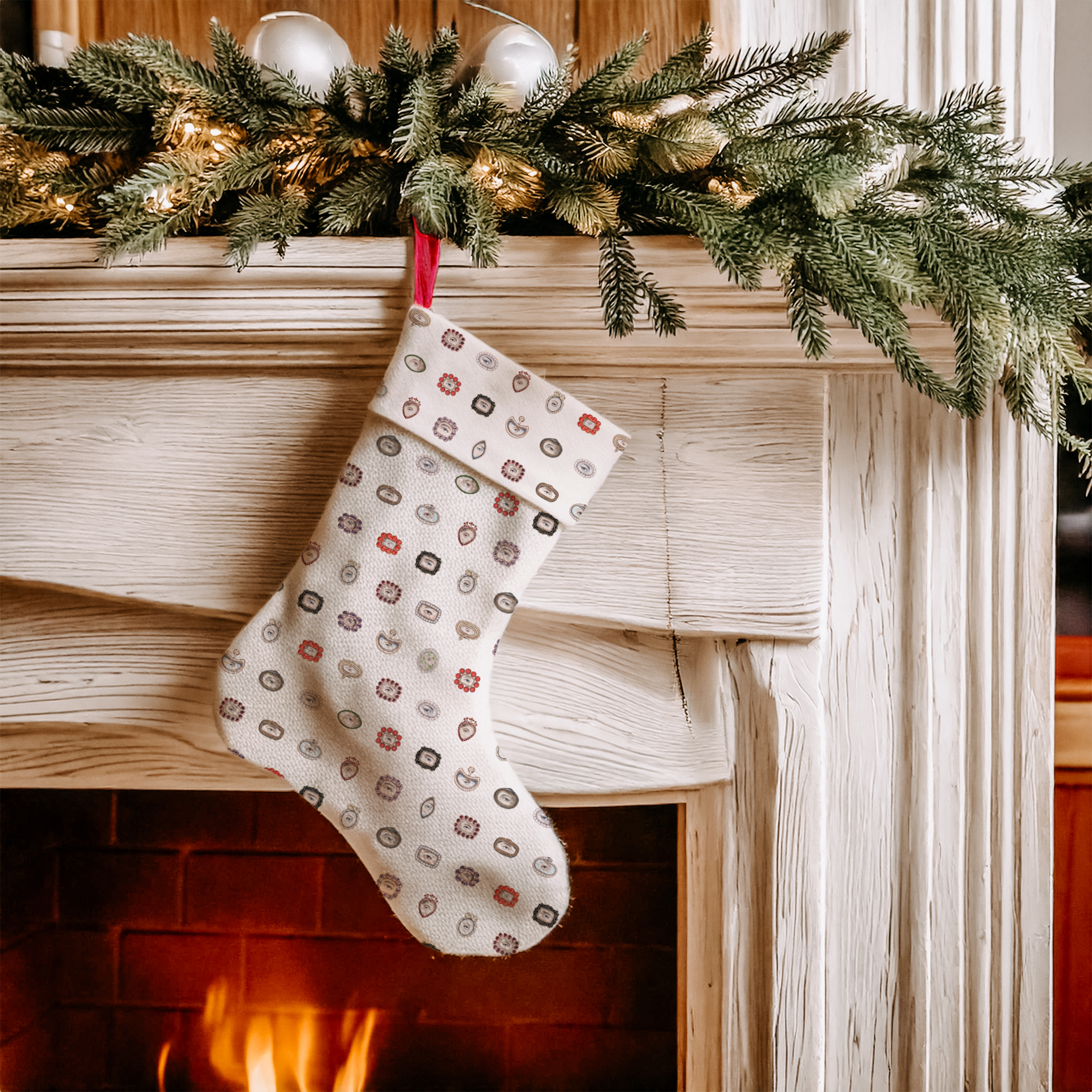 Lover's Eye Linen Christmas Stocking (Soft Cream)