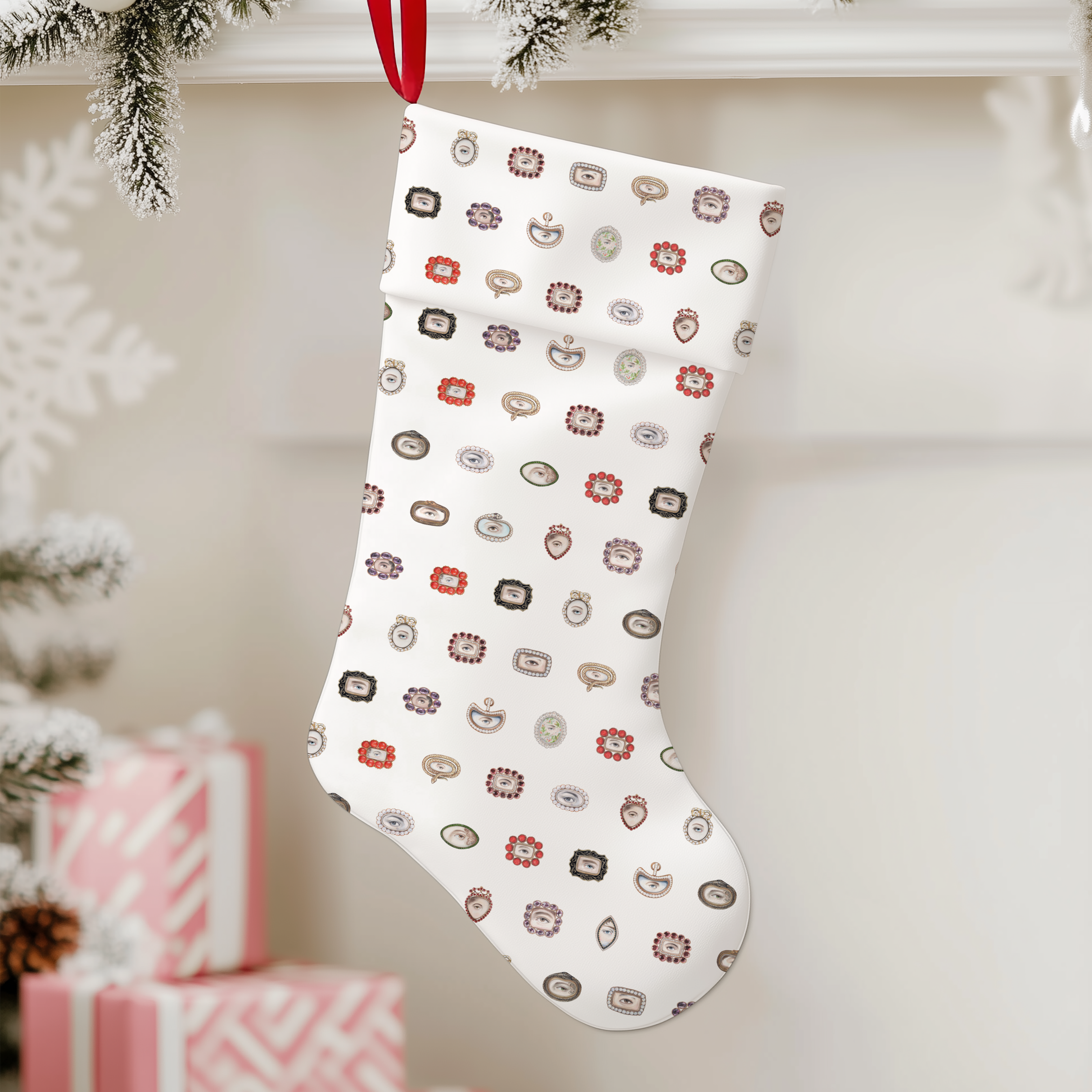Lover's Eye Linen Christmas Stocking (Soft Cream)