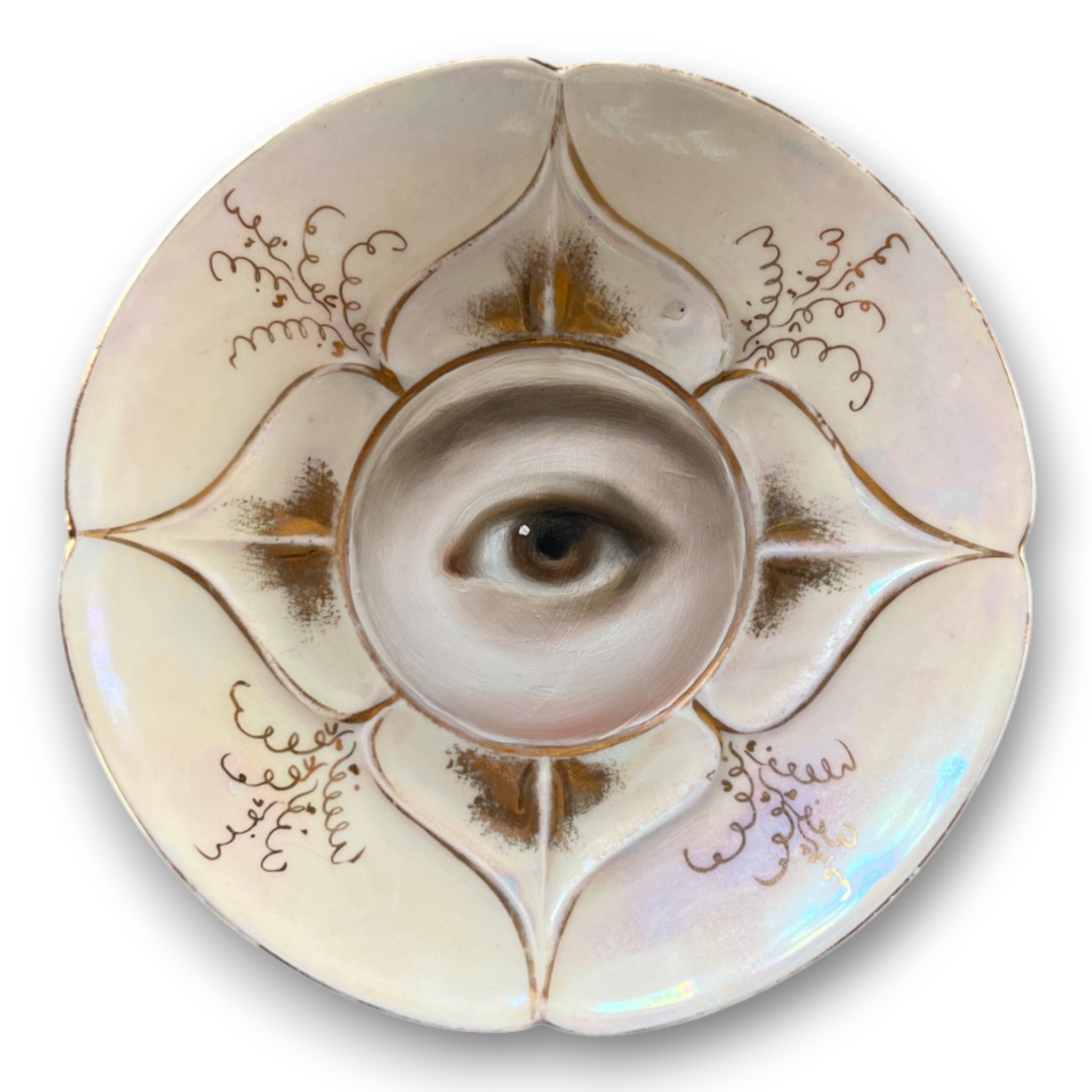 No. 3564 Lover's Eye Painting on a Pearlized Lusterware Plate