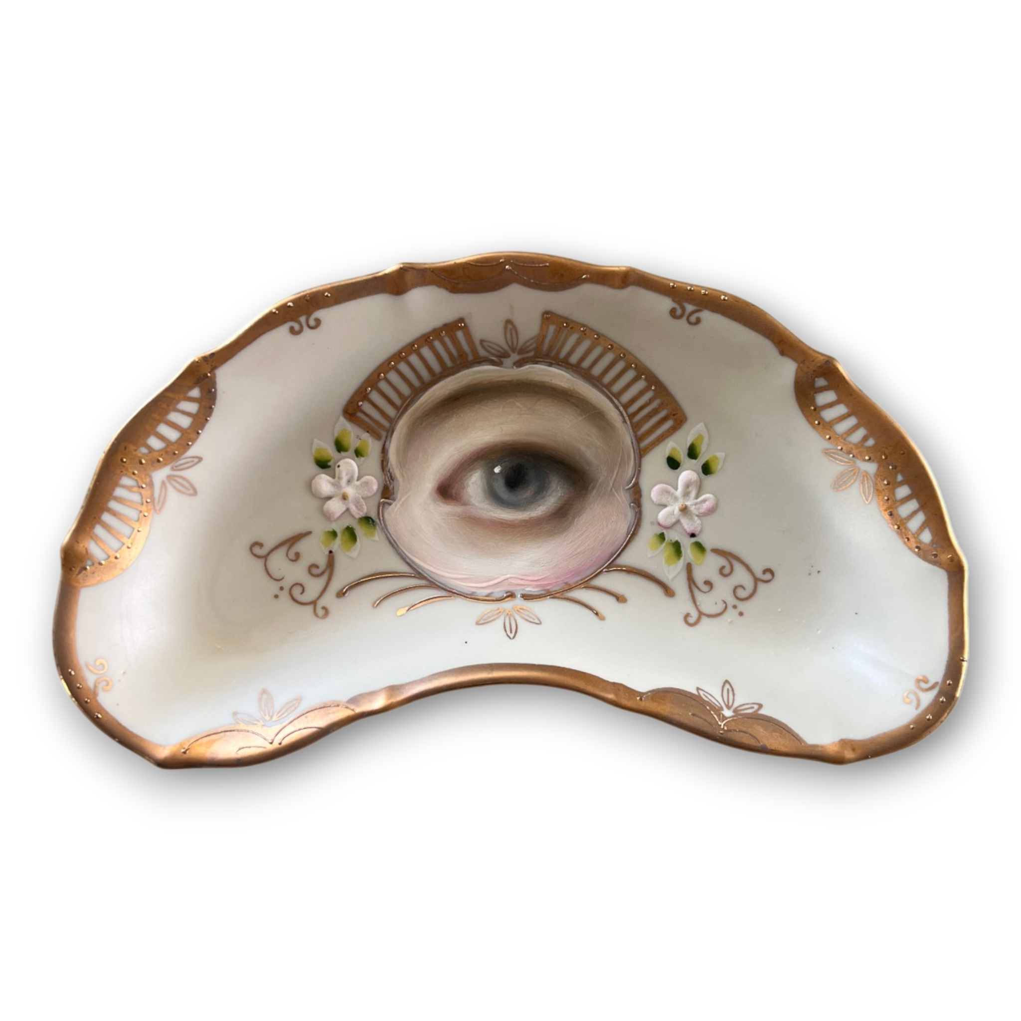 No. 3568 Lover's Eye Painting on a Rococo Crescent Dish - Butter Yellow