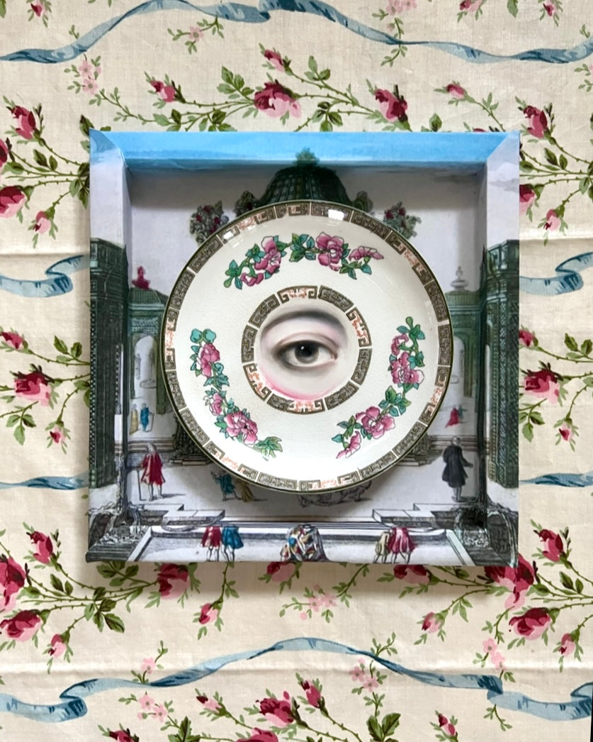 Frame No. 2 - Jardin du Roy de Dannemarck (8" for plates 4.25"-6")