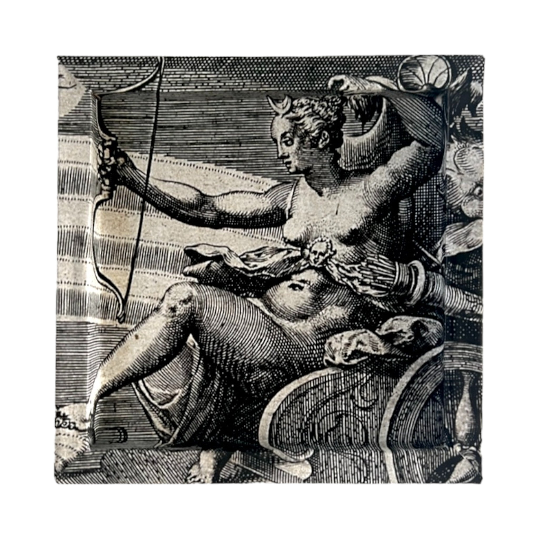 Frame No. 16 - Artemis Dark (8" for plates 4.25"-6")
