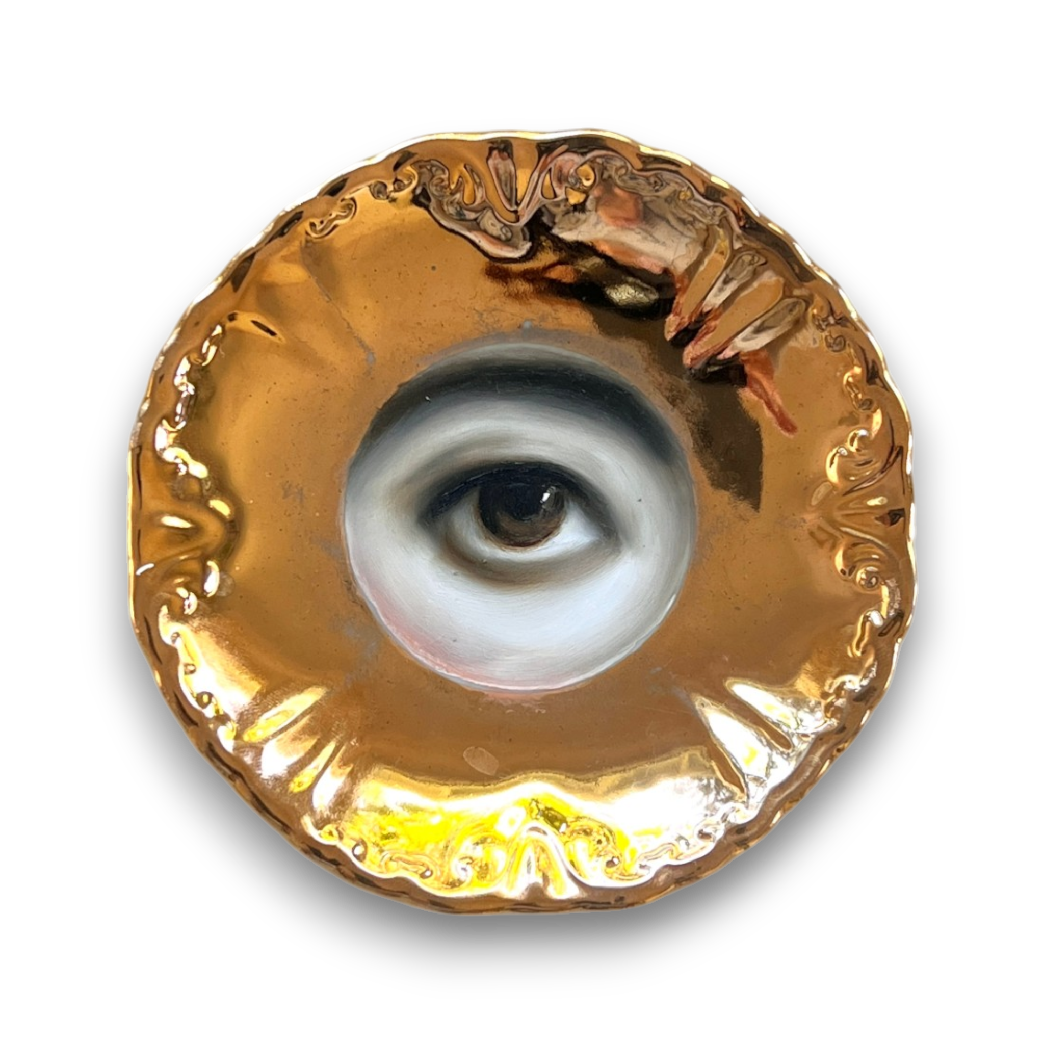 No. 3677 Lover's Eye Painting on a Gold Luster Plate