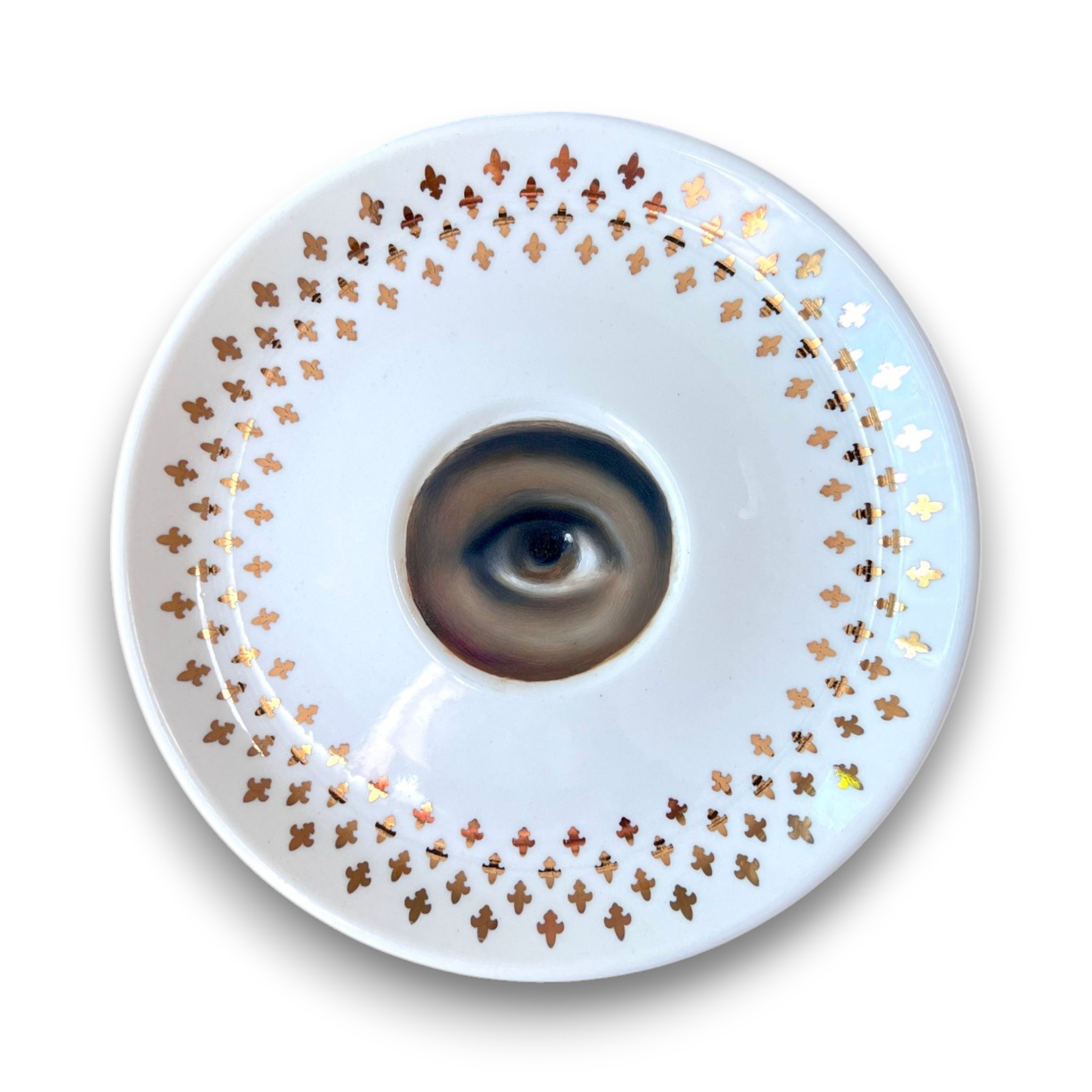 No. 3694 Lover's Eye Painting on a Gold Fleur-de-Lys Plate