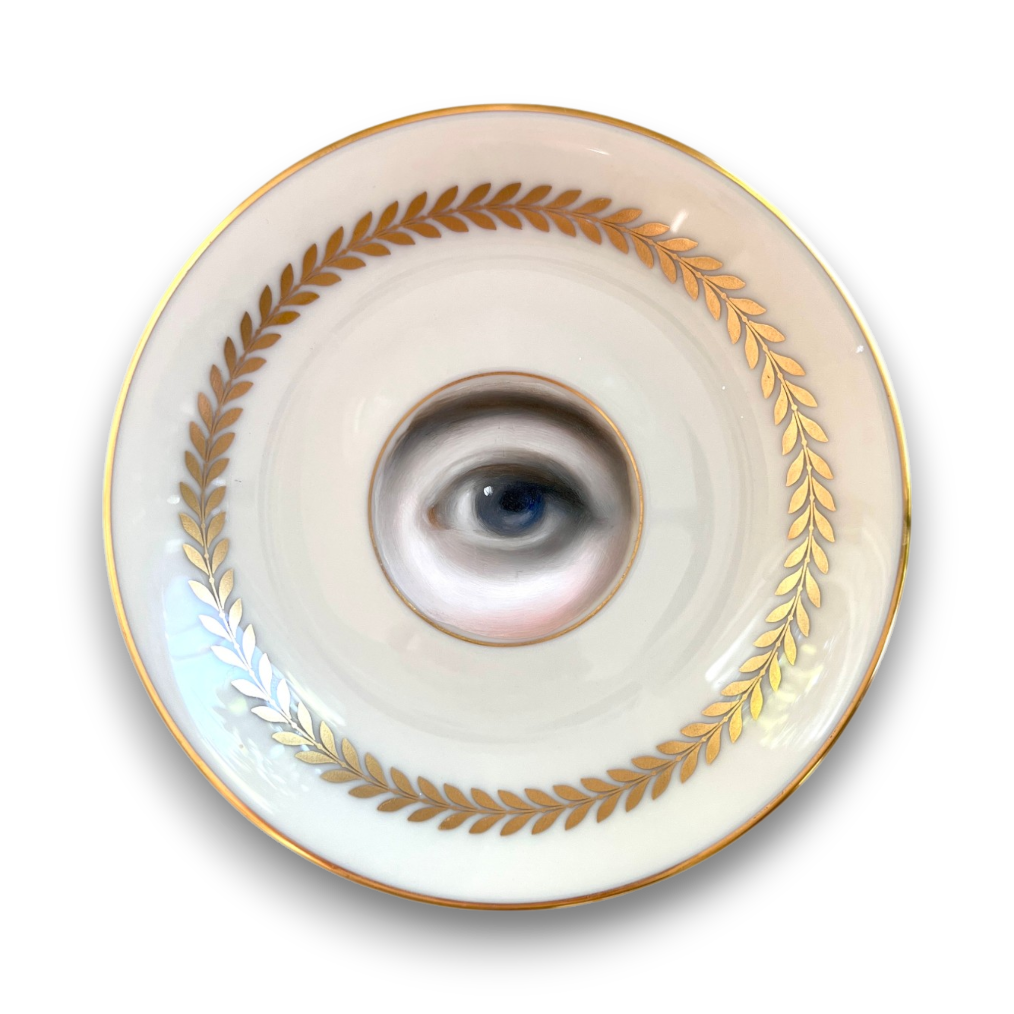 No. 3693 Lover's Eye Painting on a Cream & Gold Foliate Plate
