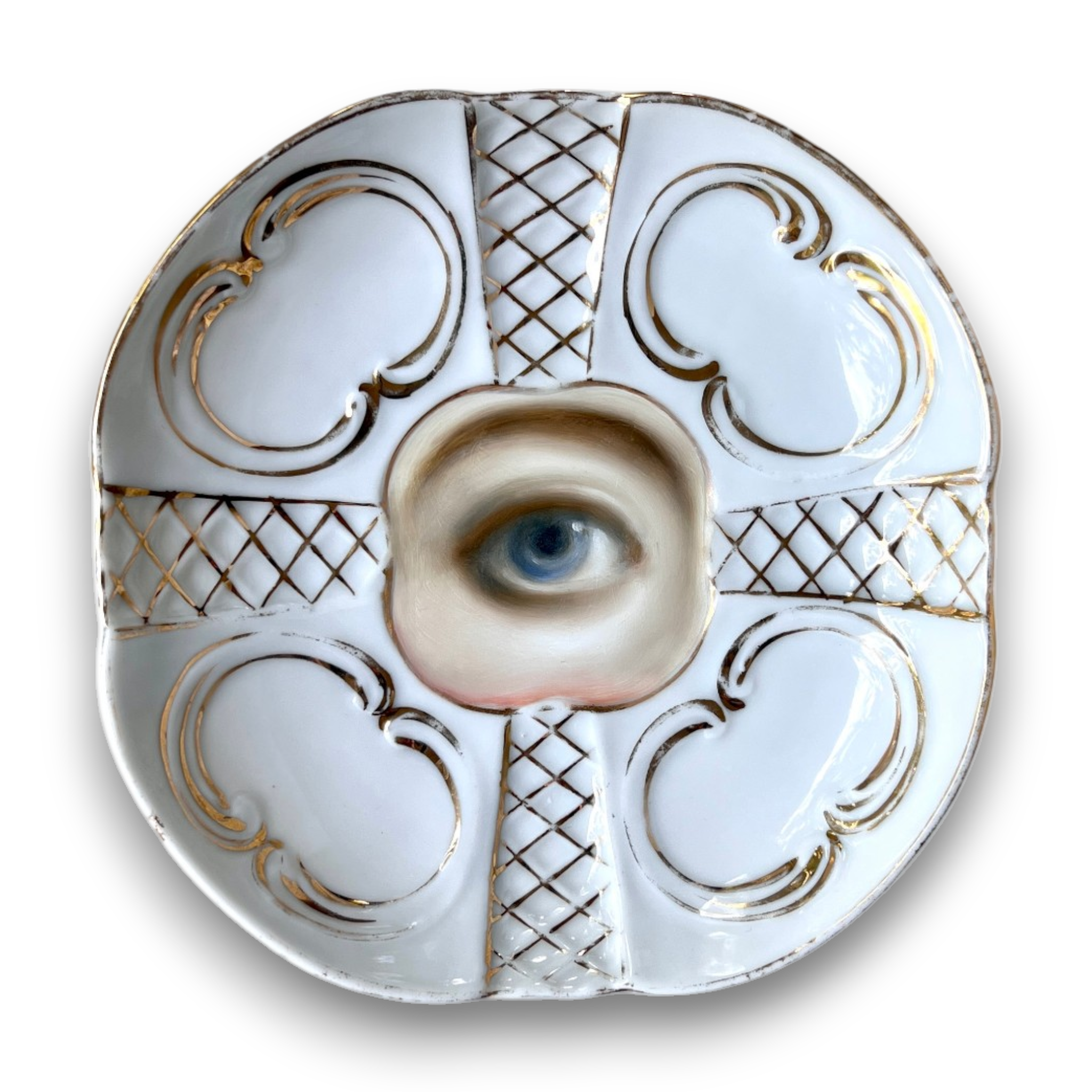 No. 3779 Lover’s Eye Painting on a Victorian Gold & White Plate