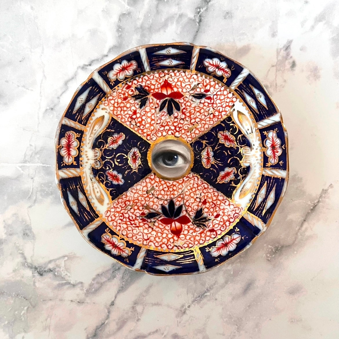No. 2865 Lover's Eye Painting on an English Imari Plate