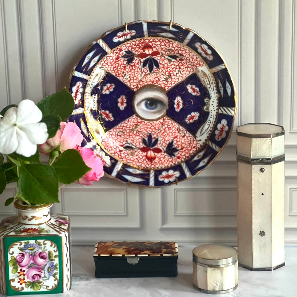 No. 2866 Lover's Eye Painting on an English Imari Plate
