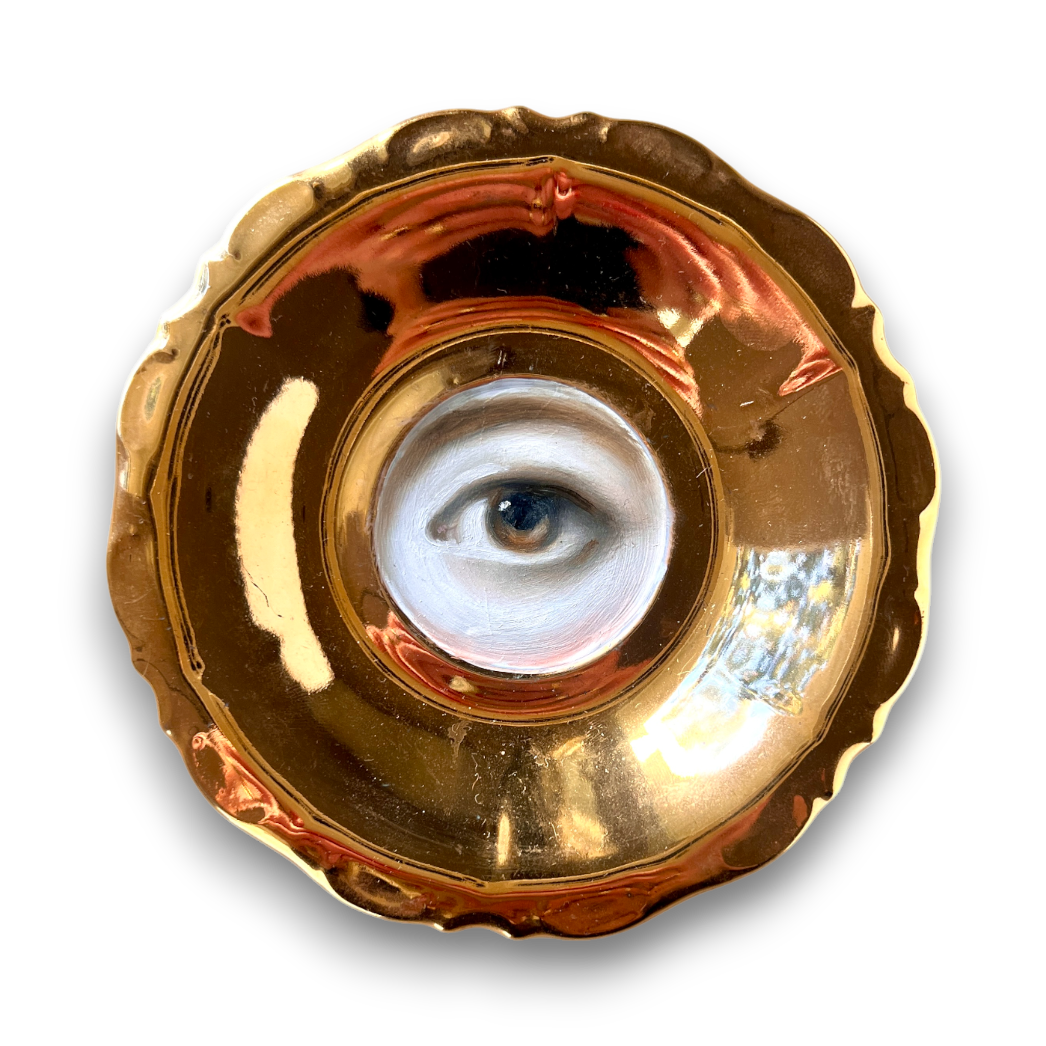 No. 3107 Lover's Eye Painting on a Gold Luster Plate