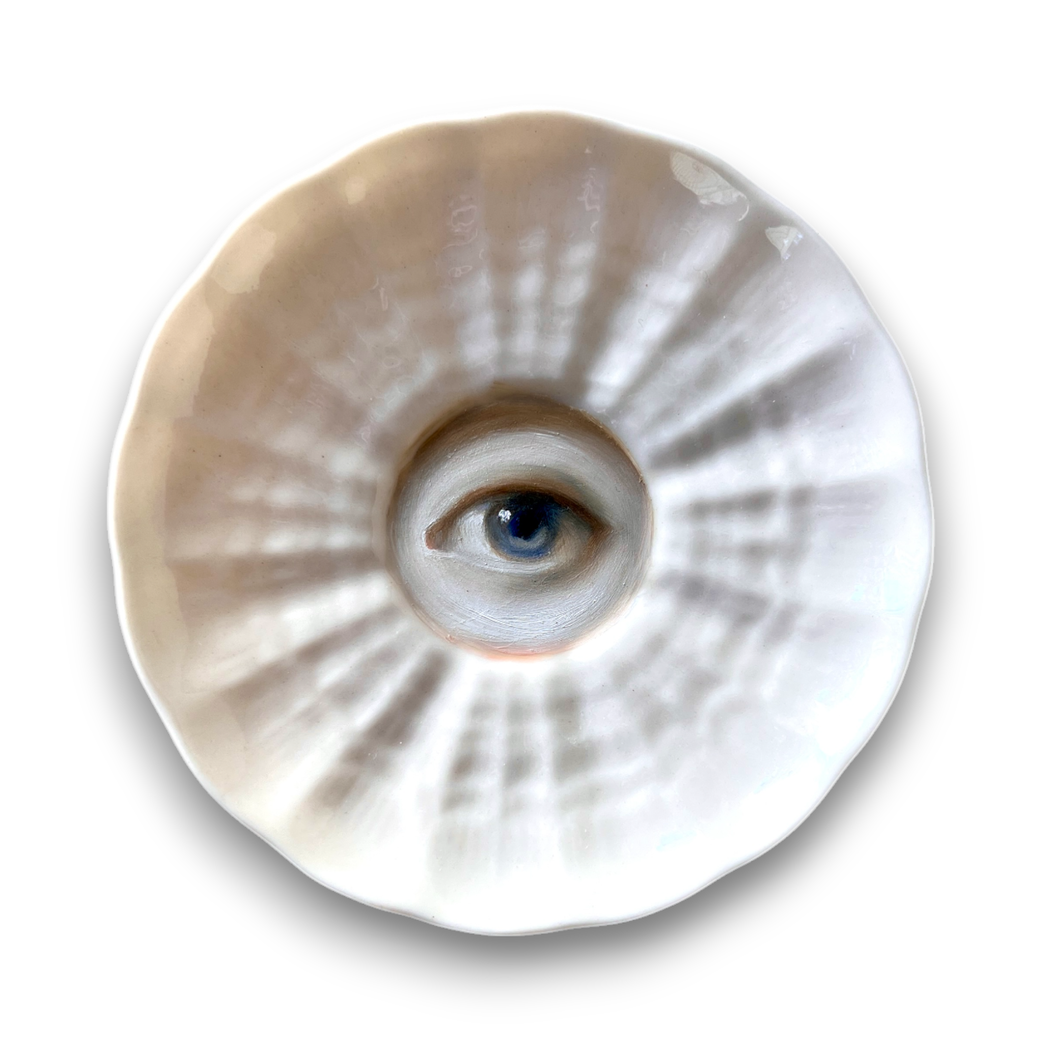 No. 3122 Lover's Eye Painting on a Belleek Shell Plate