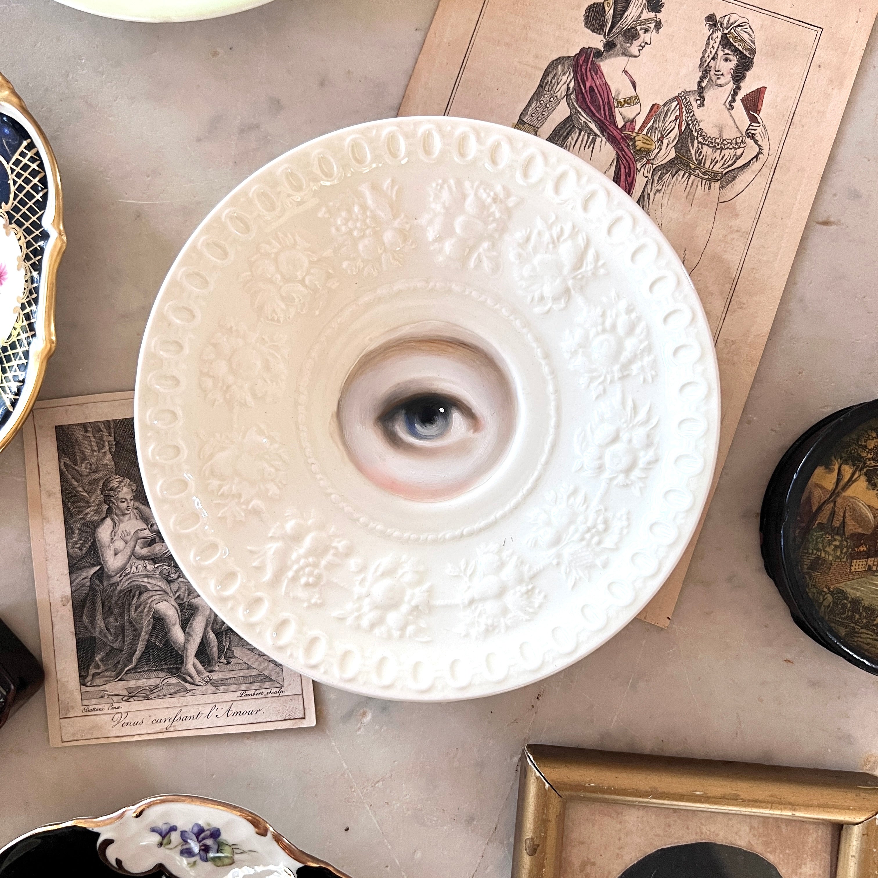 No. 2899 Lover's Eye Painting on a Wedgwood "Wellesley" Plate