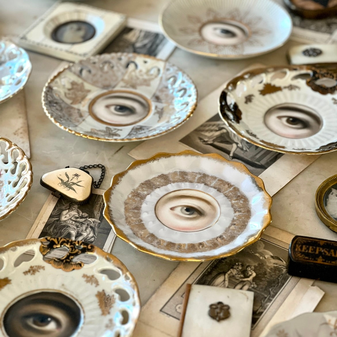 No. 2948 Lover's Eye Painting on a Faceted Pearl Luster Plate