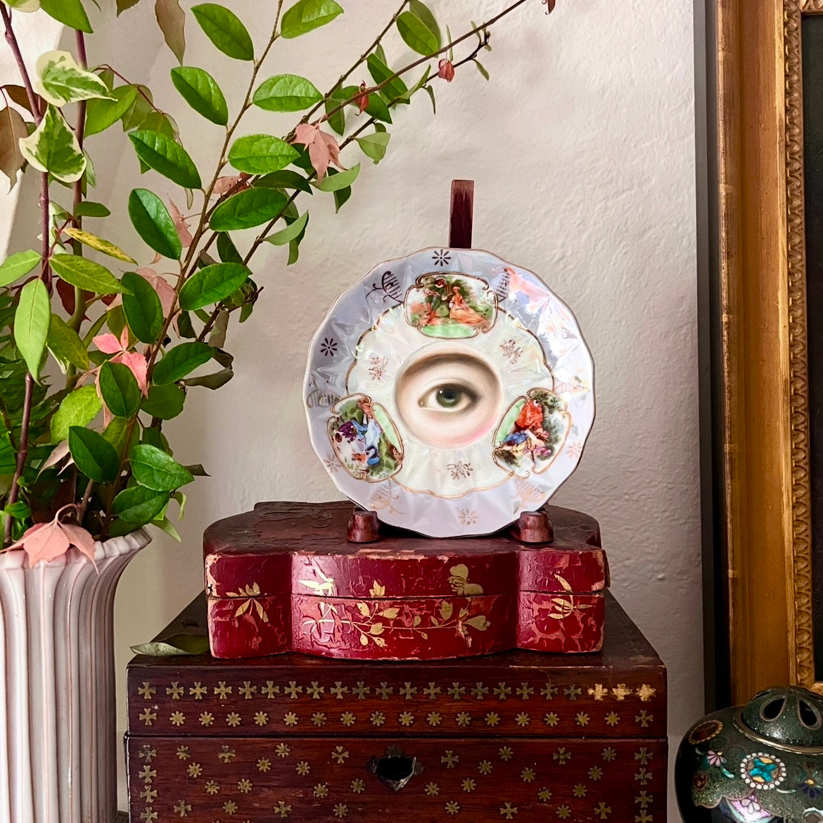 No. 2946 Lover's Eye Painting on a Pearl Luster Plate with 18th-Century Courting Scenes