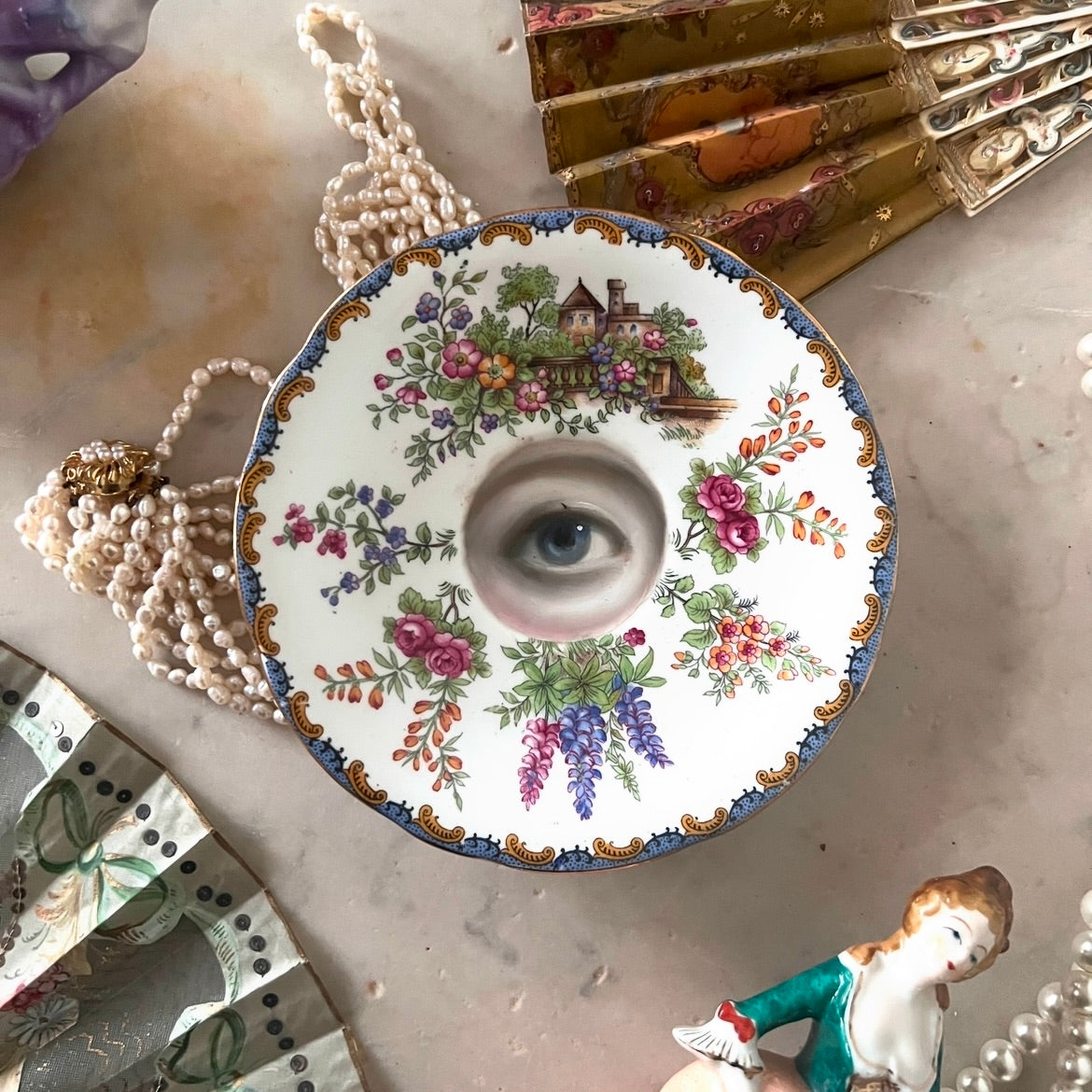 No. 2964 Lover's Eye Painting on an English Botanical Plate with a Castle