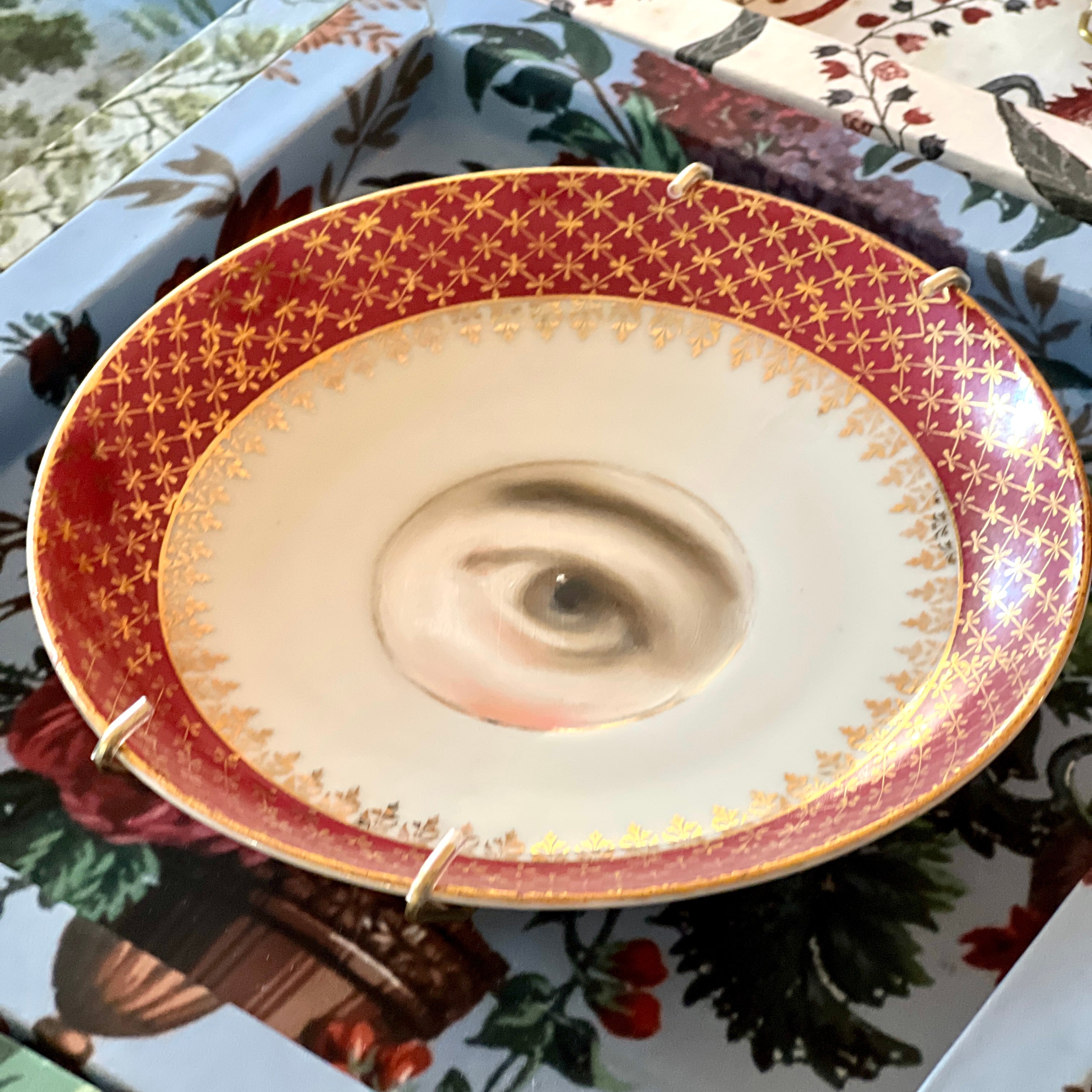 No. 2997 Lover's Eye Painting on an Antique Magenta and Gilt Plate