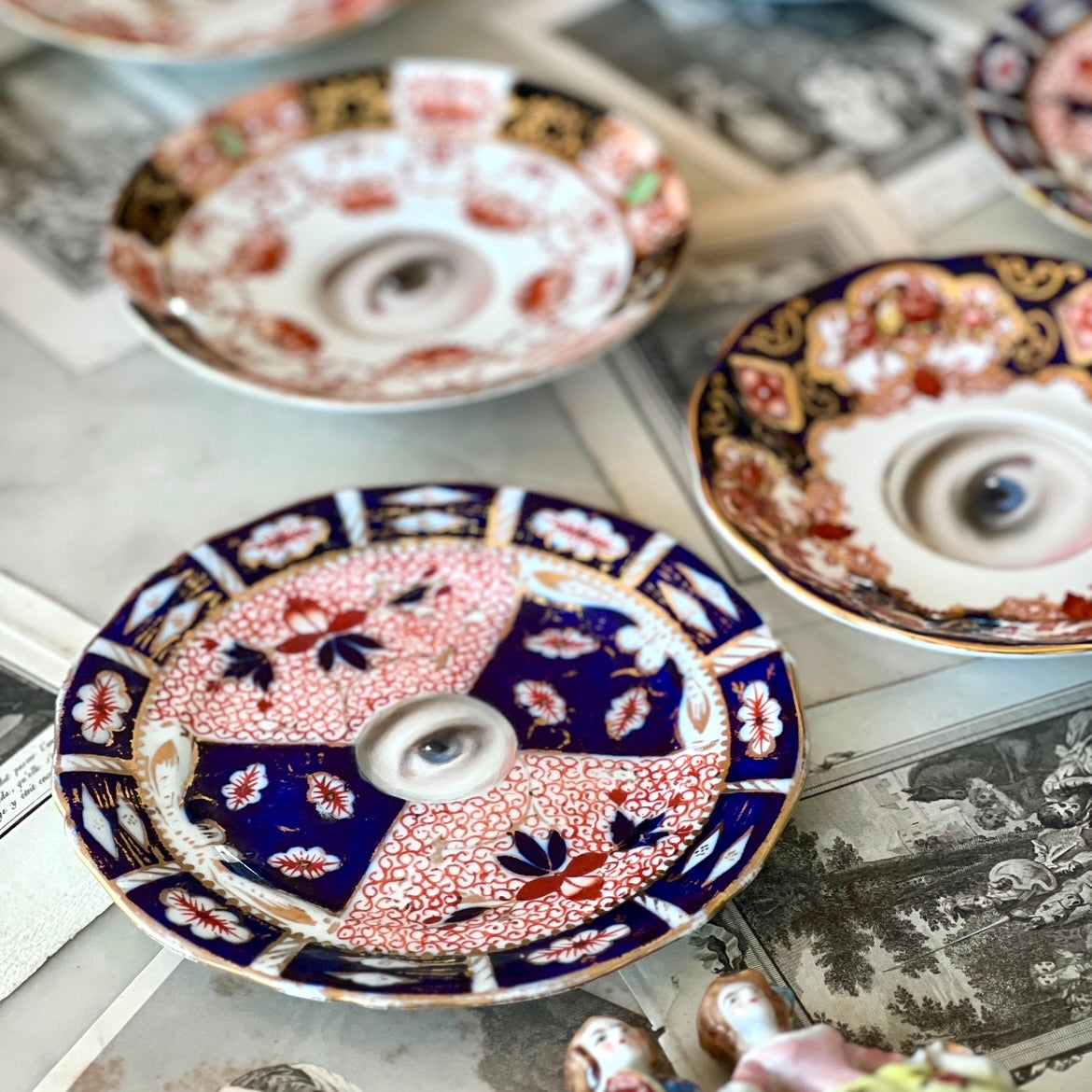 No. 3016 Lover's Eye Painting on an English Imari Plate