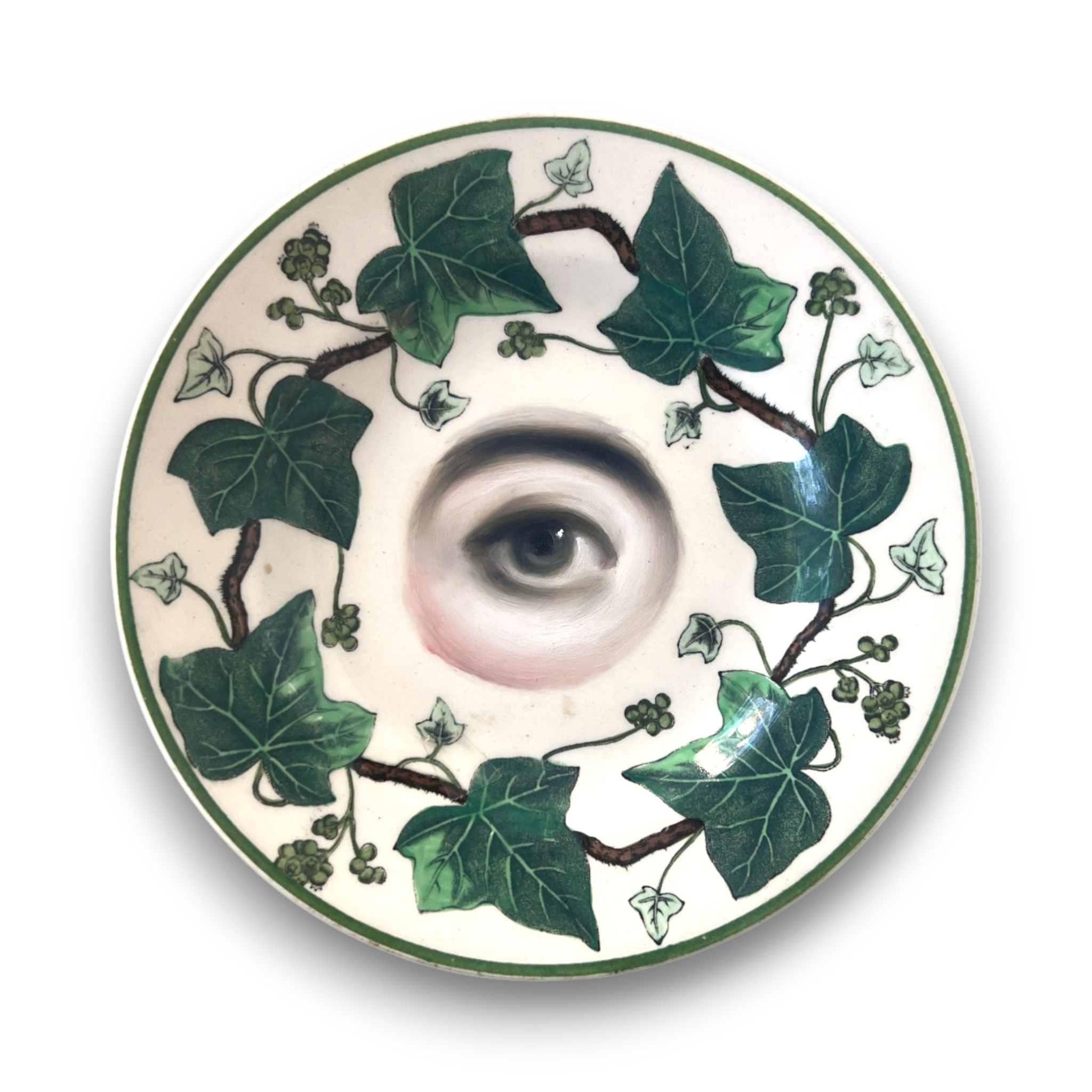 No. 3186 Lover's Eye Painting on an Ivy Plate