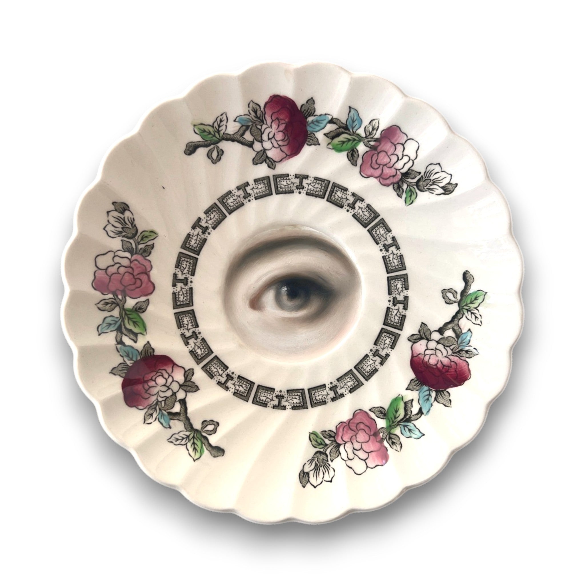 No. 3188 Lover's Eye Painting on an Indian Tree Plate