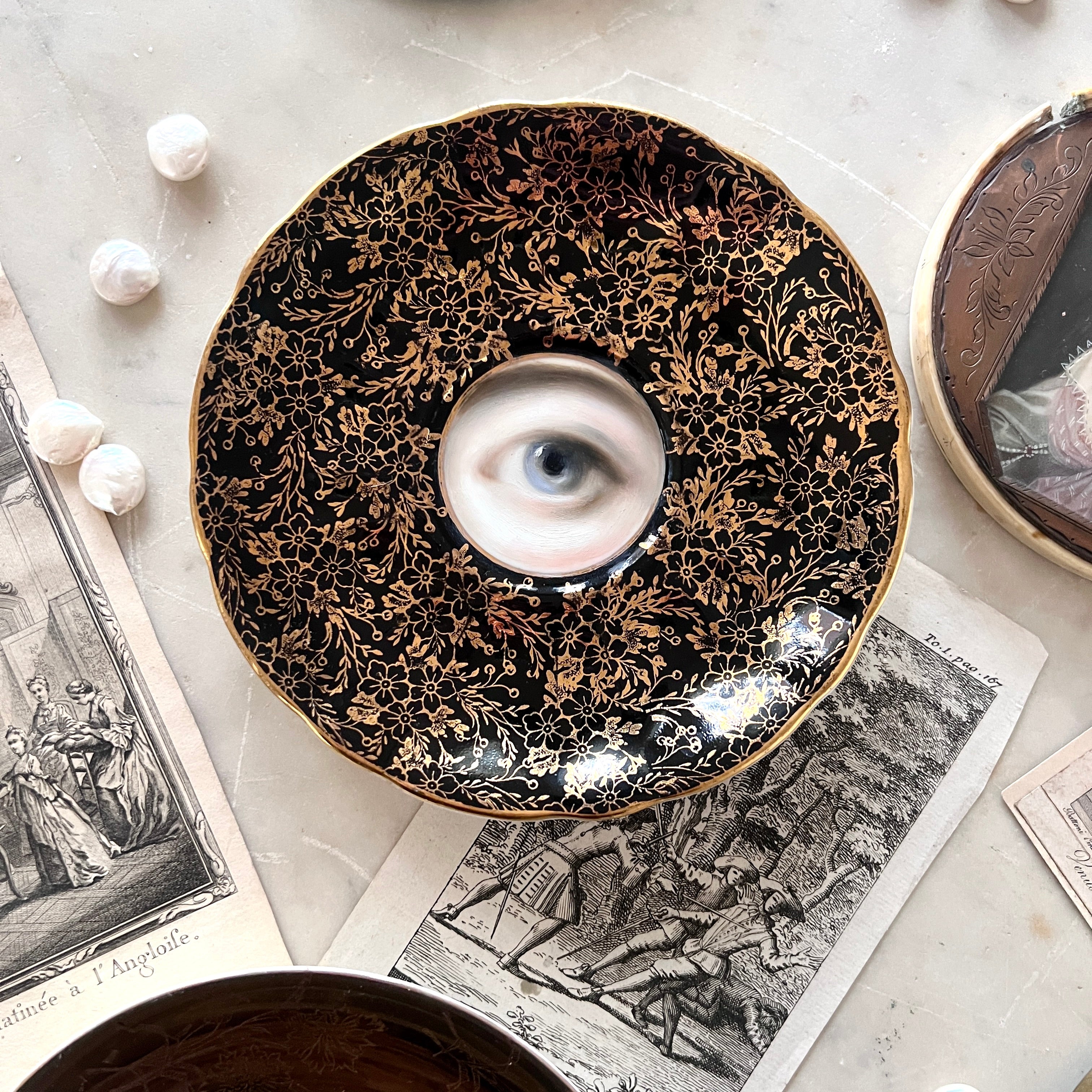 No. 3032 Lover's Eye Painting on a Botanical Black & Gold Plate