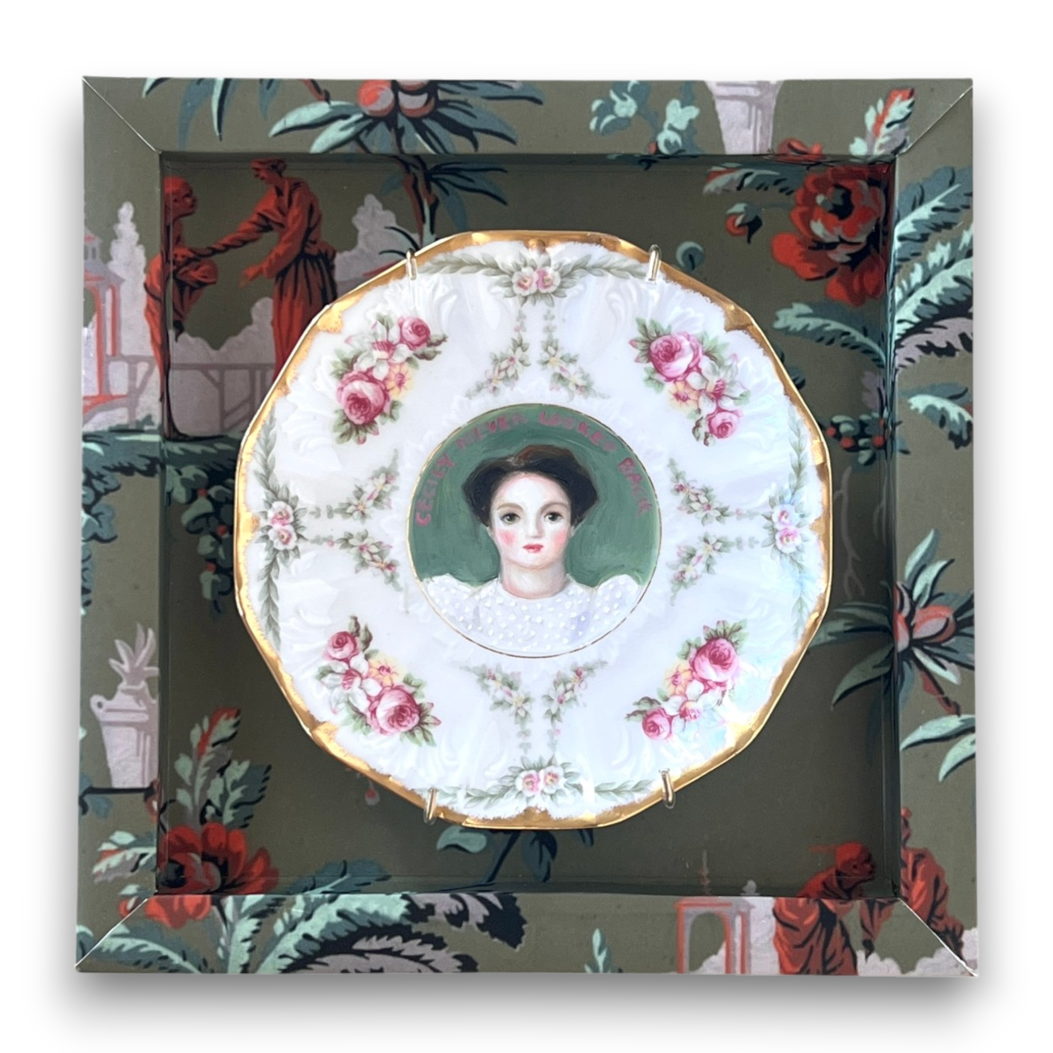 No. 2653 "Cecily Never Looked Back" Portrait Plate