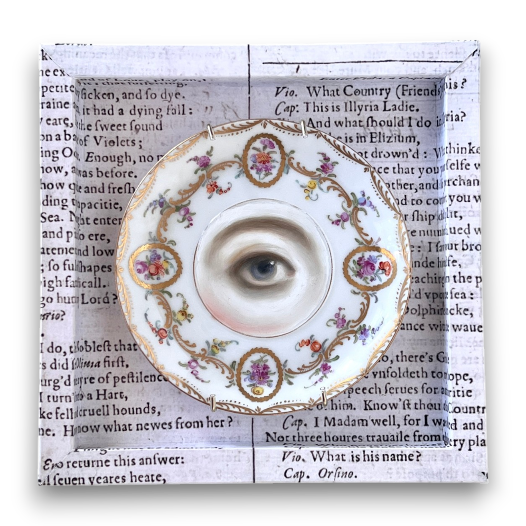 No. 3204 Lover's Eye Painting on a Gilt Floral Plate