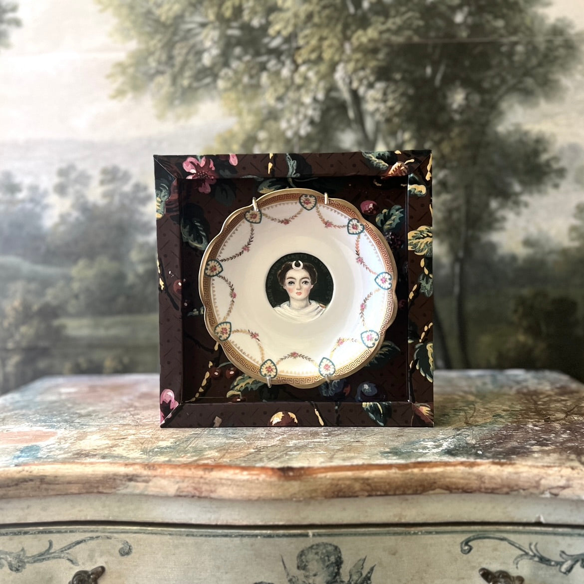 No. 2658 "Diana Told Her Secrets to the Woods" Portrait Plate