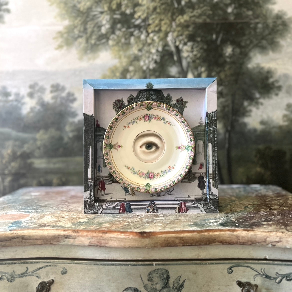 No. 3206 Lover's Eye Painting on a Green Floral Plate