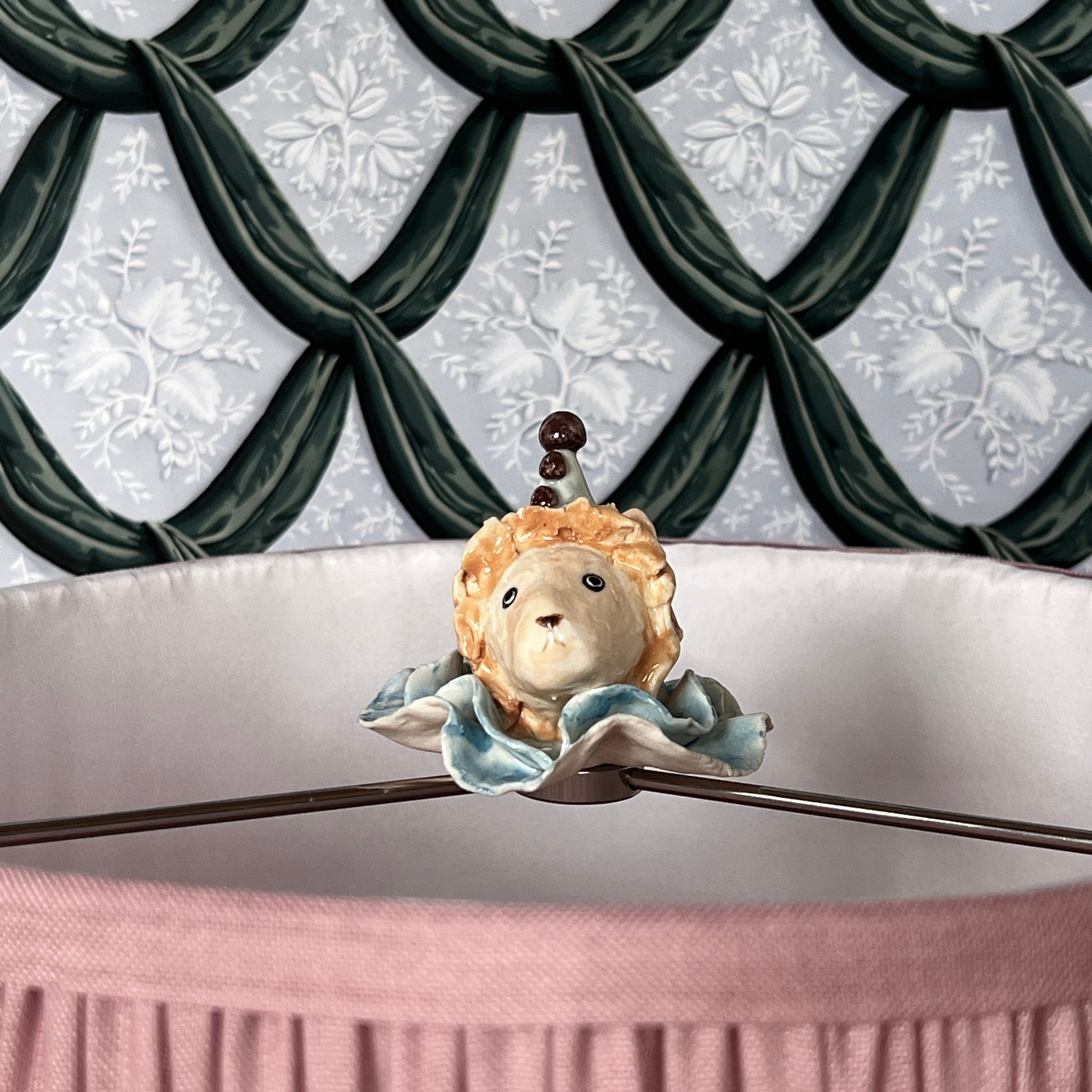 No. 317 Edmund the Lion - Lamp Finial