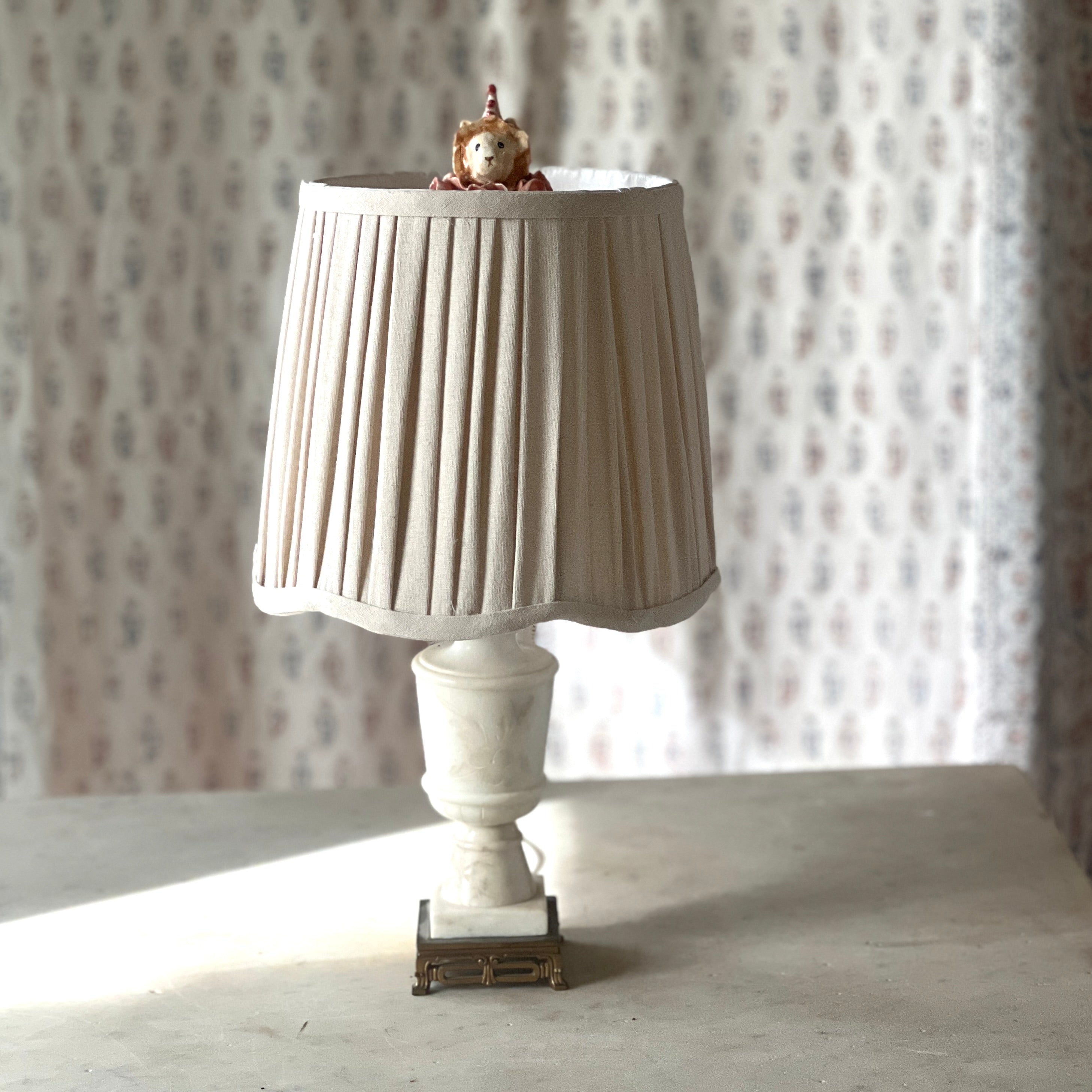 No. 329 Hortense the Lion - Lamp Finial