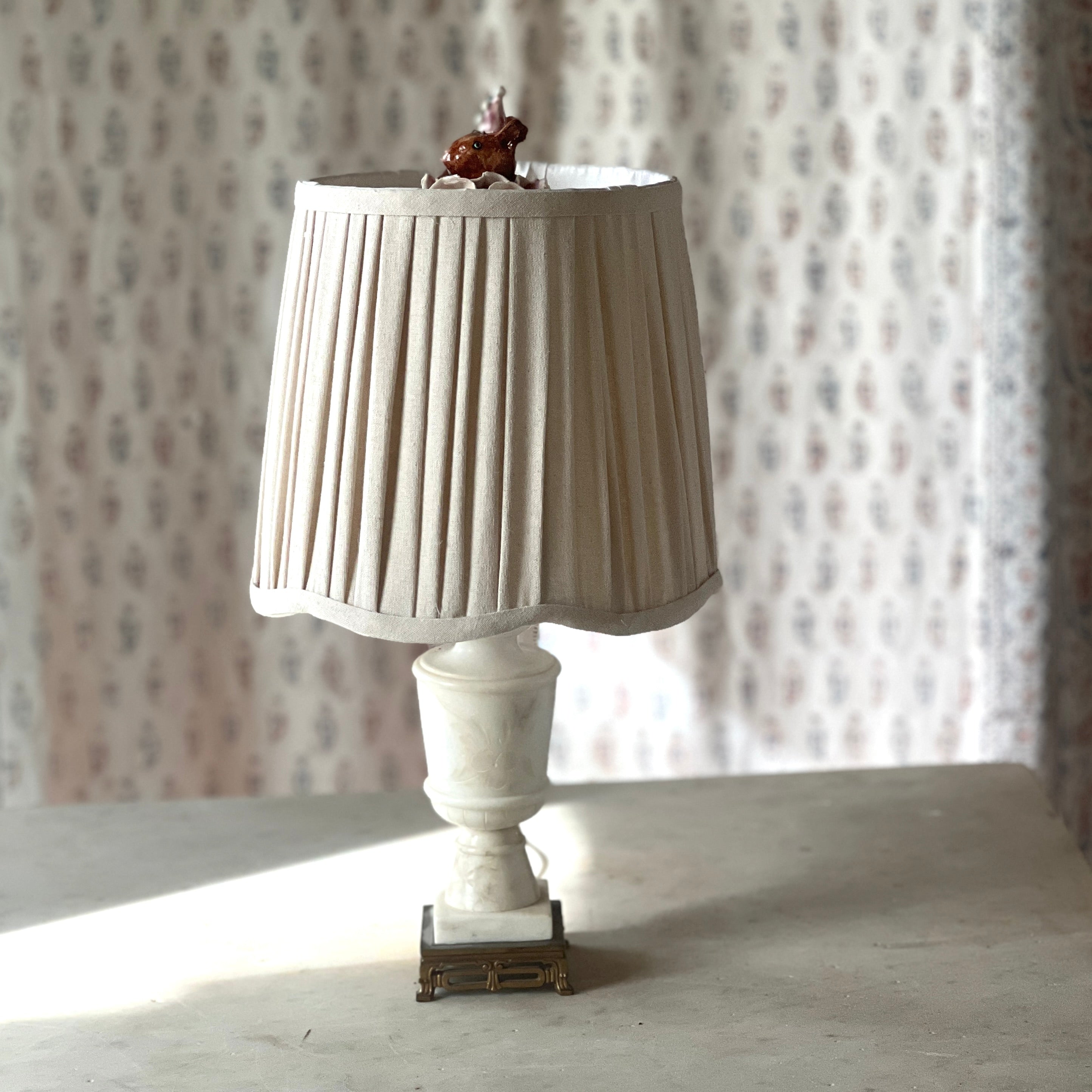 No. 330 Augustus the Squirrel - Lamp Finial