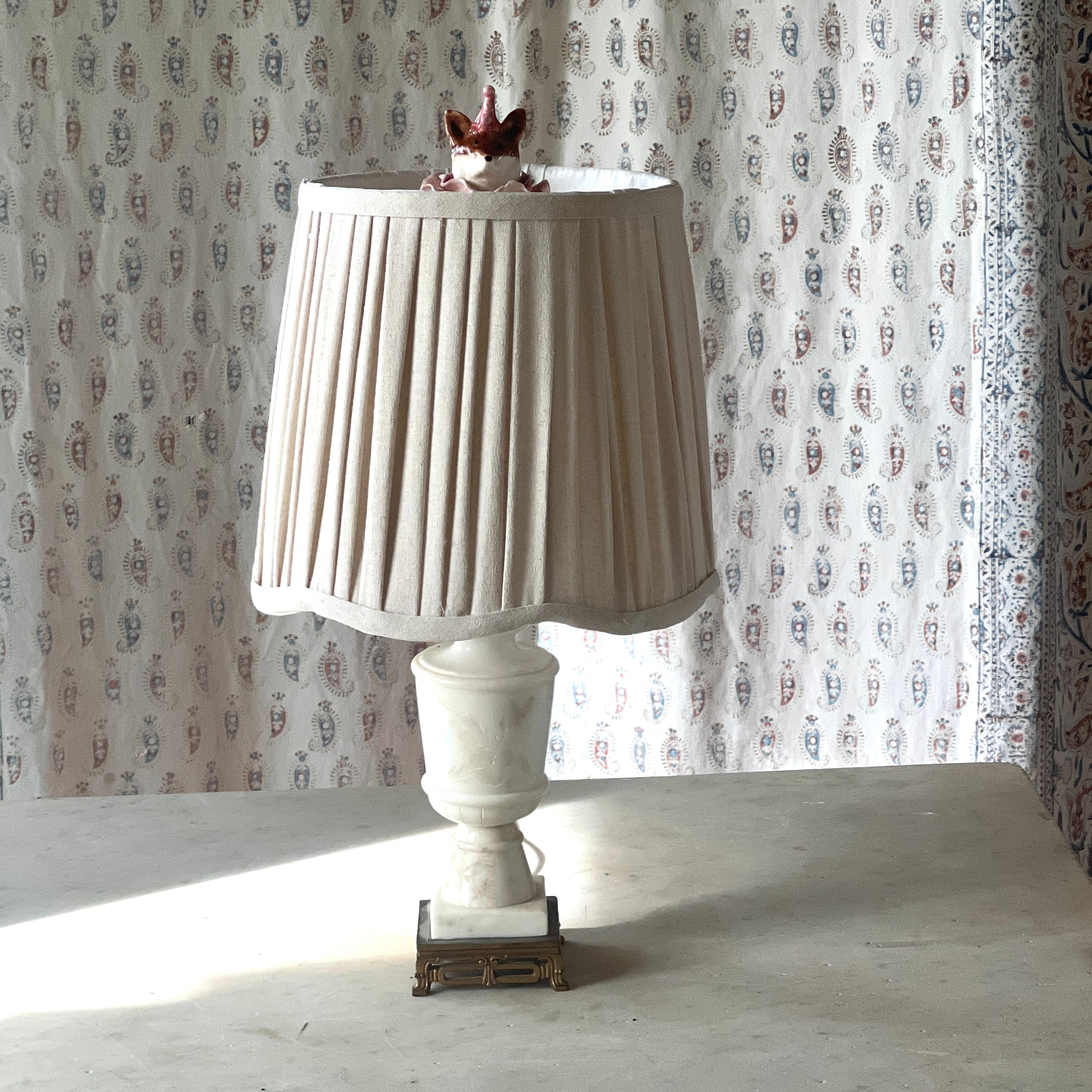 No. 332 Chester the Fox - Lamp Finial