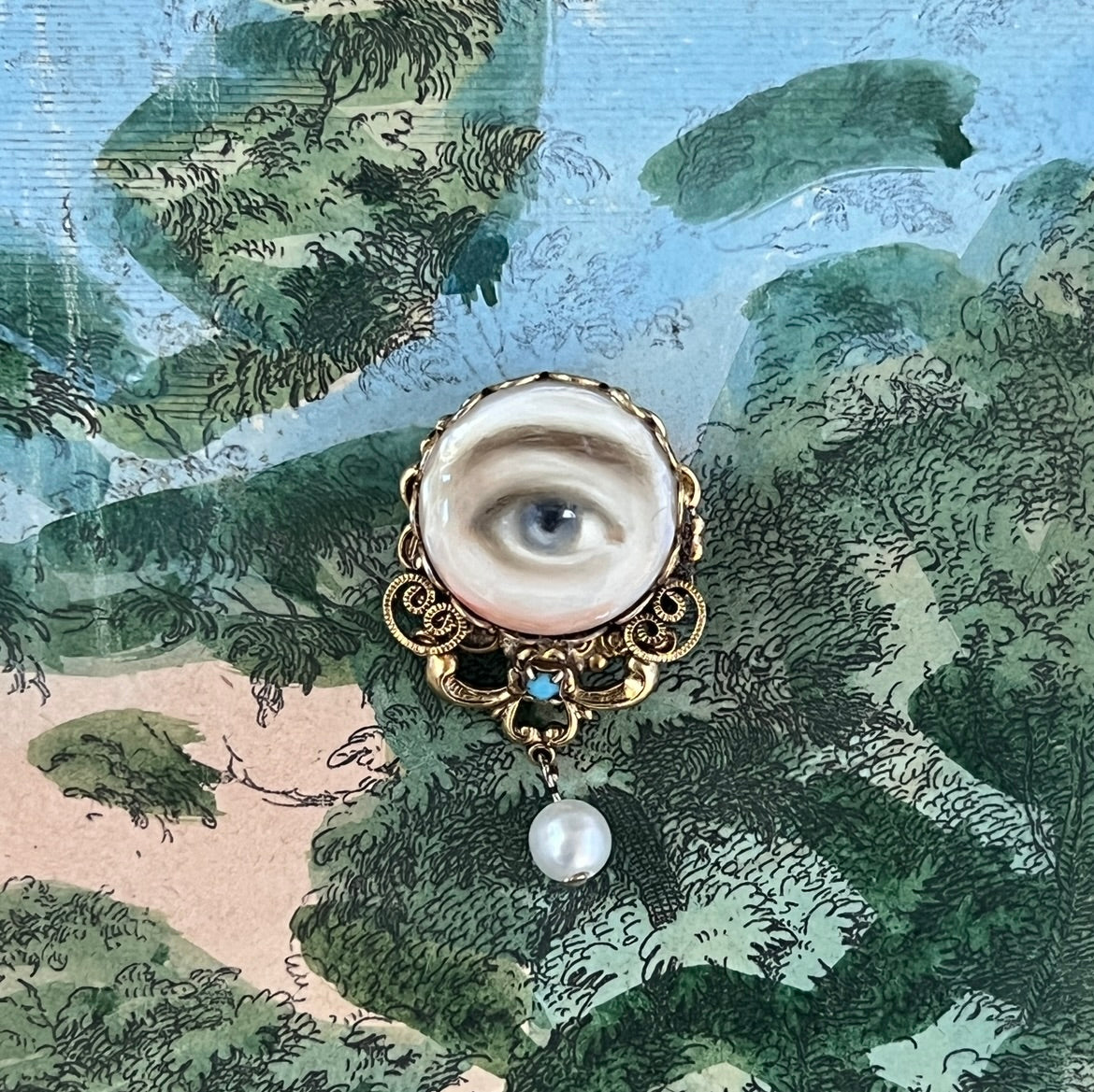 No. 3237 Lover's Eye Pearl Drop Brooch