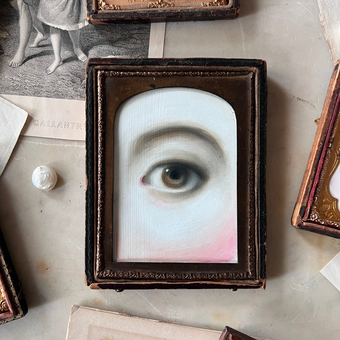 No. 3282 Lover's Eye Painting in an Antique Daguerreotype Case
