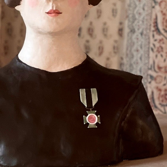 No. 359 Medal - Jade & Rose Maltese Cross