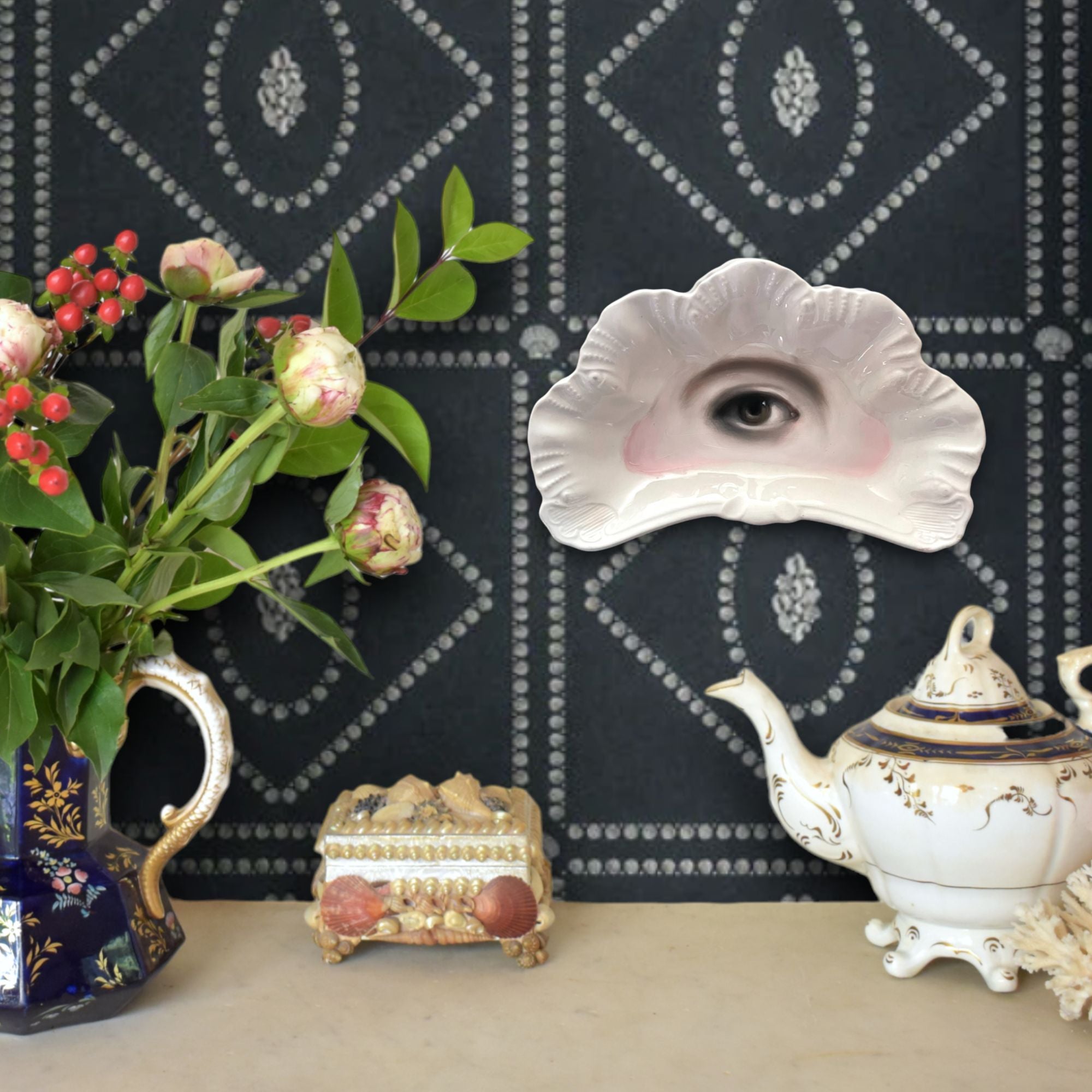 No. 2720 Lover's Eye Painting on a Large White Crescent Fan Dish