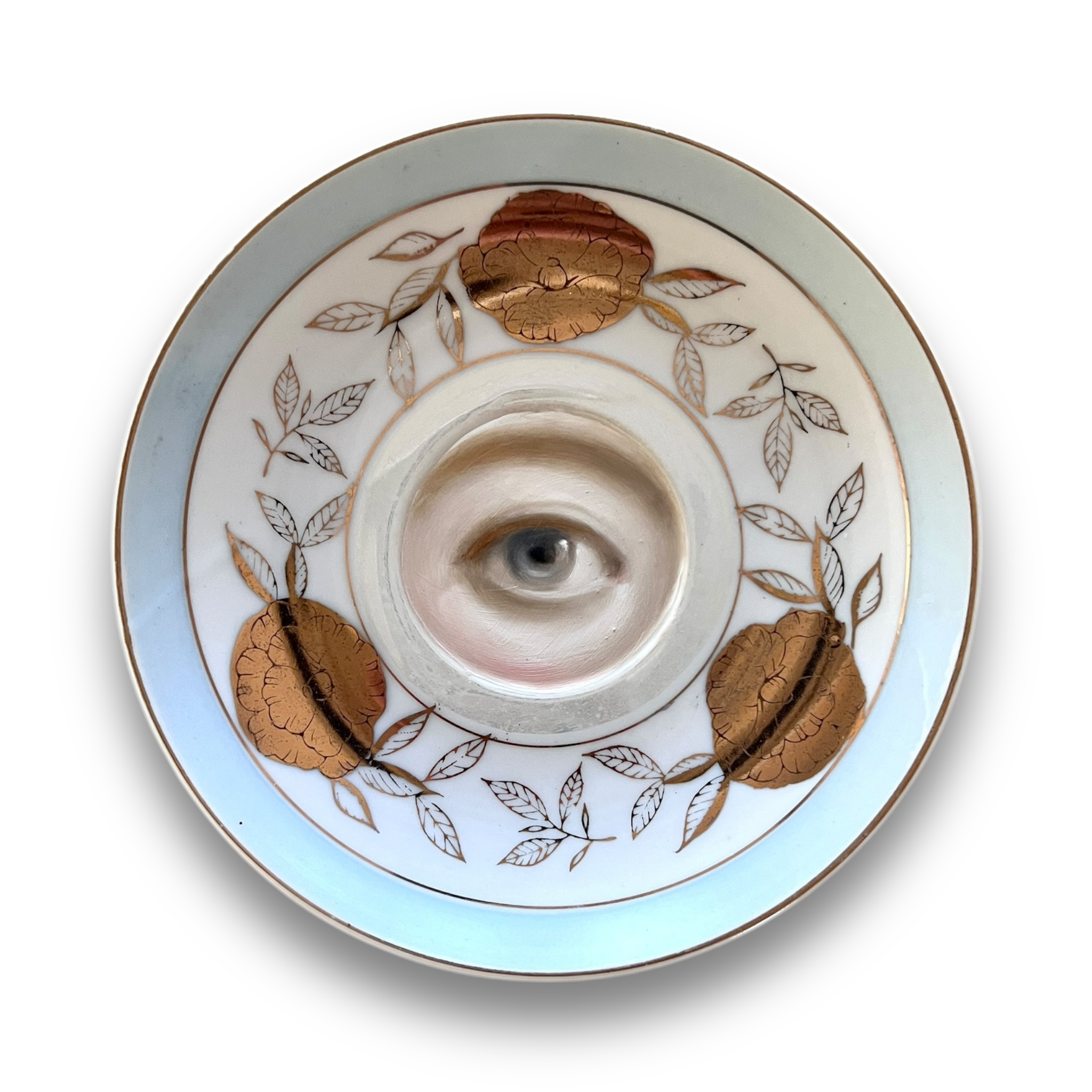 No. 2947 Lover's Eye Painting on a Pearl Luster Plate with a Gold Floral Motif