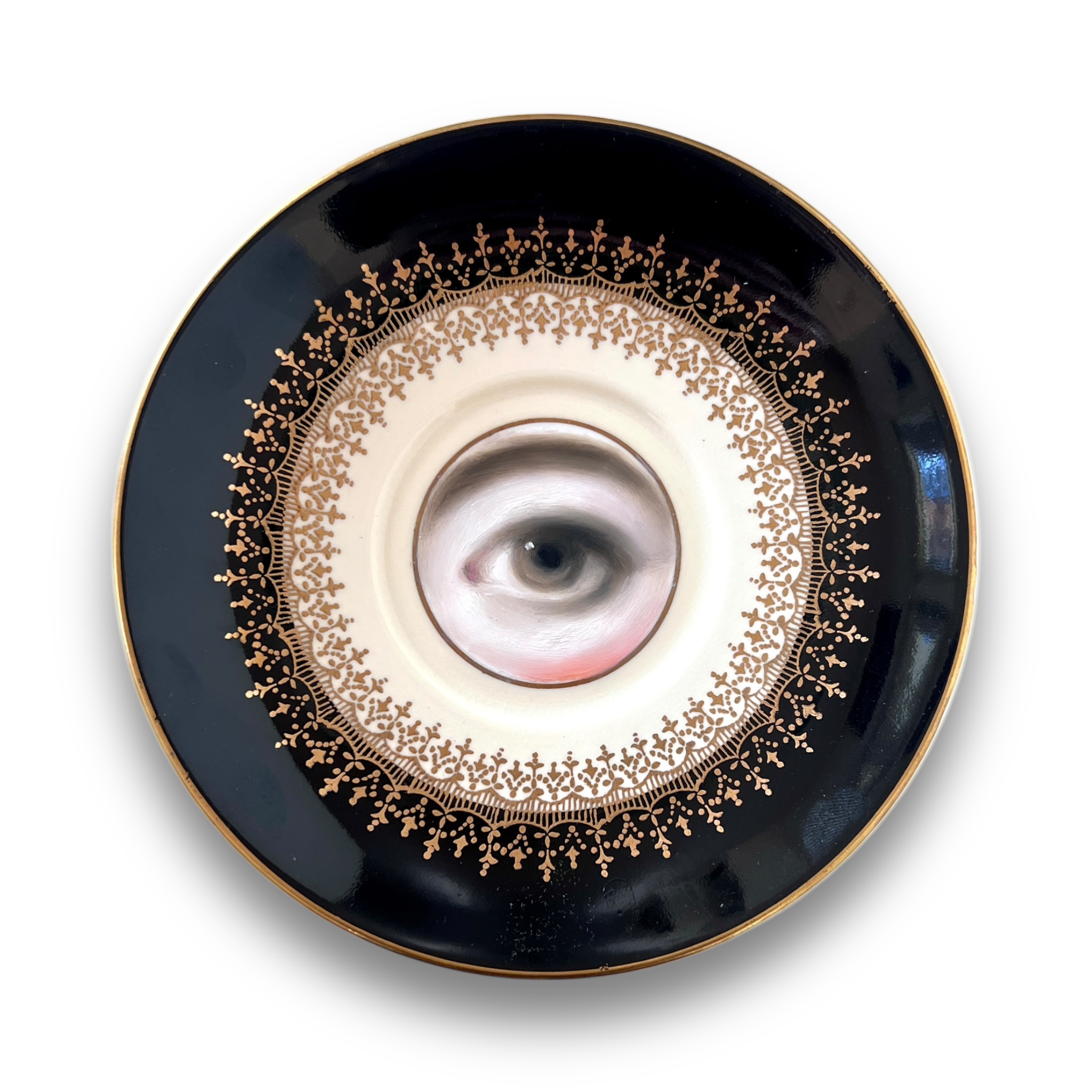 No. 3042 Lover's Eye Painting on an English "Elizabethan" Black & Gold Plate