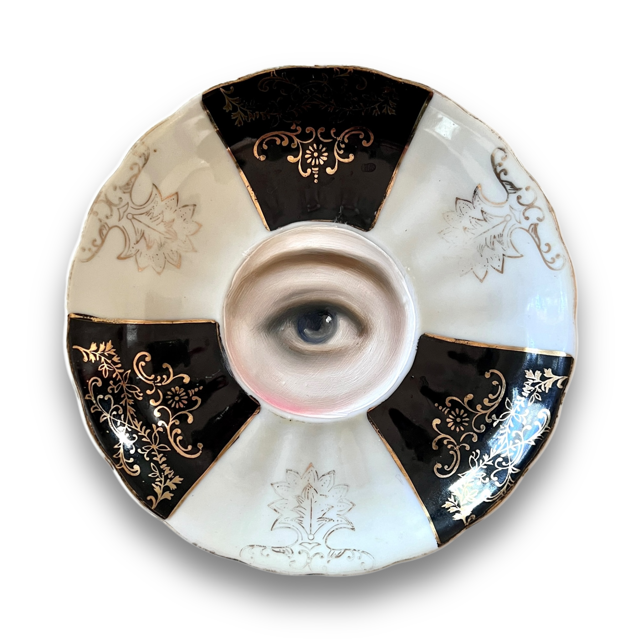 No. 3085 Lover's Eye Painting on a Black, White, & Gold Plate