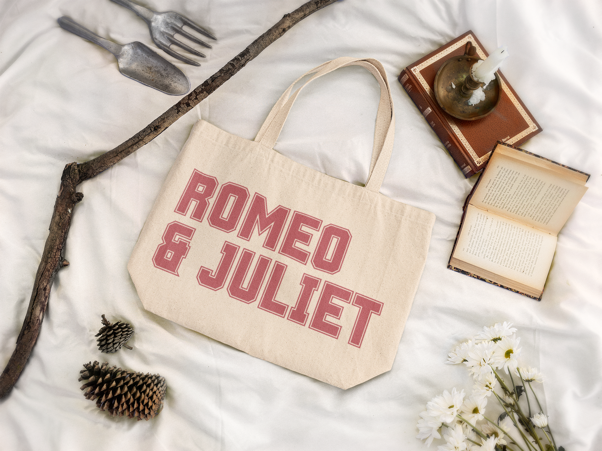 Shakespeare "Romeo and Juliet" Oversized Tote