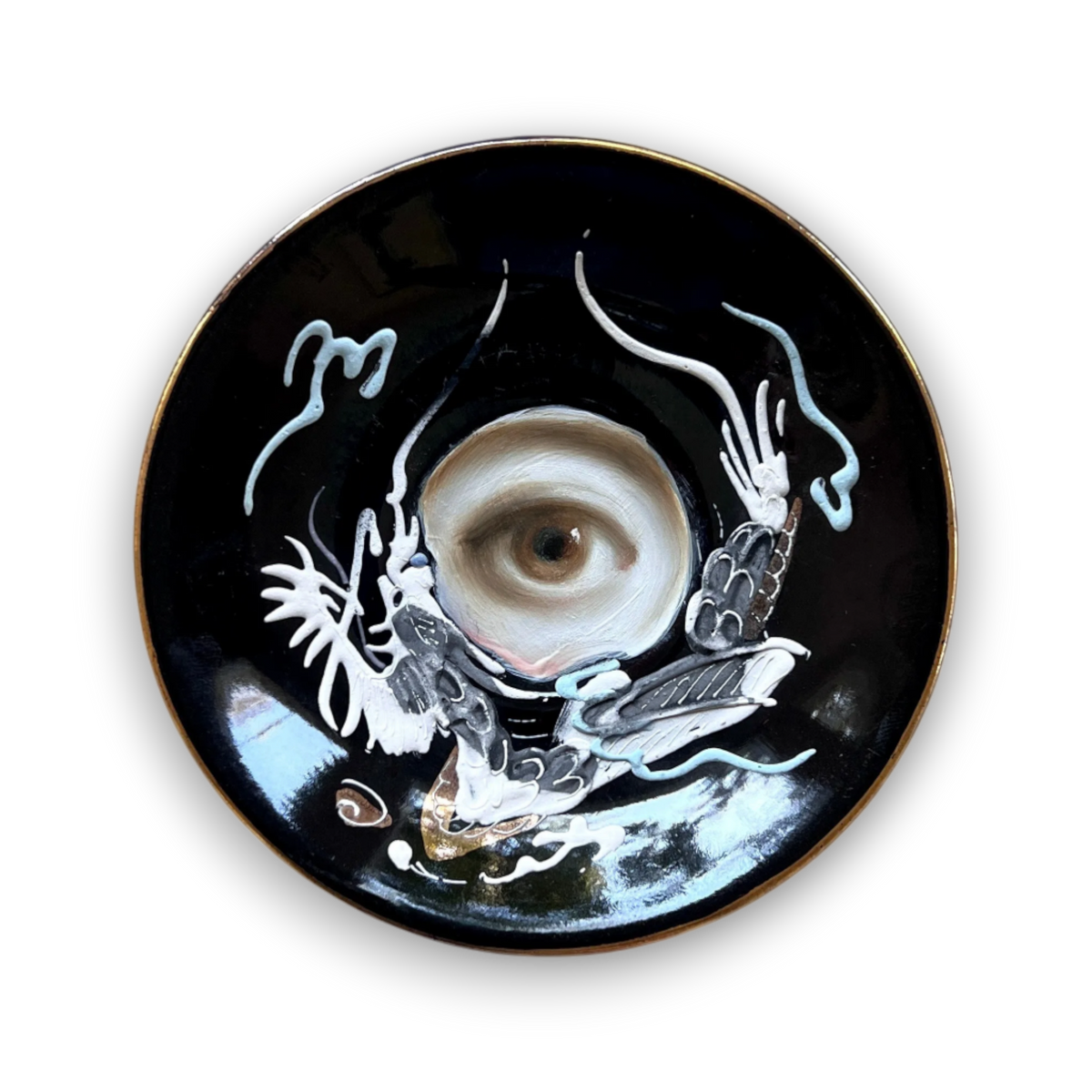 No. 3887 Lover’s Eye Painting on a Mini Black Dragonware Plate
