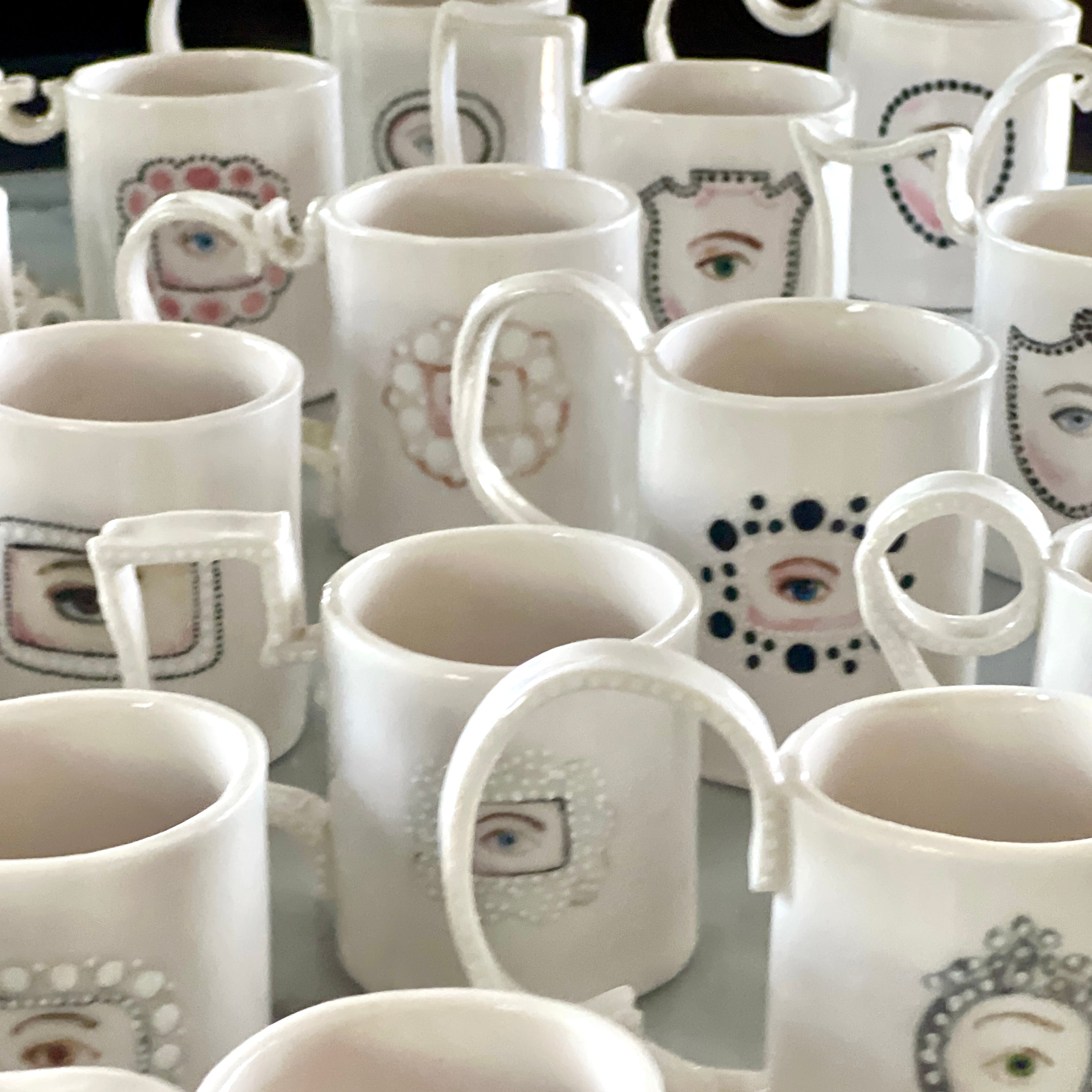 CERAMIC LOVER'S EYE MUGS