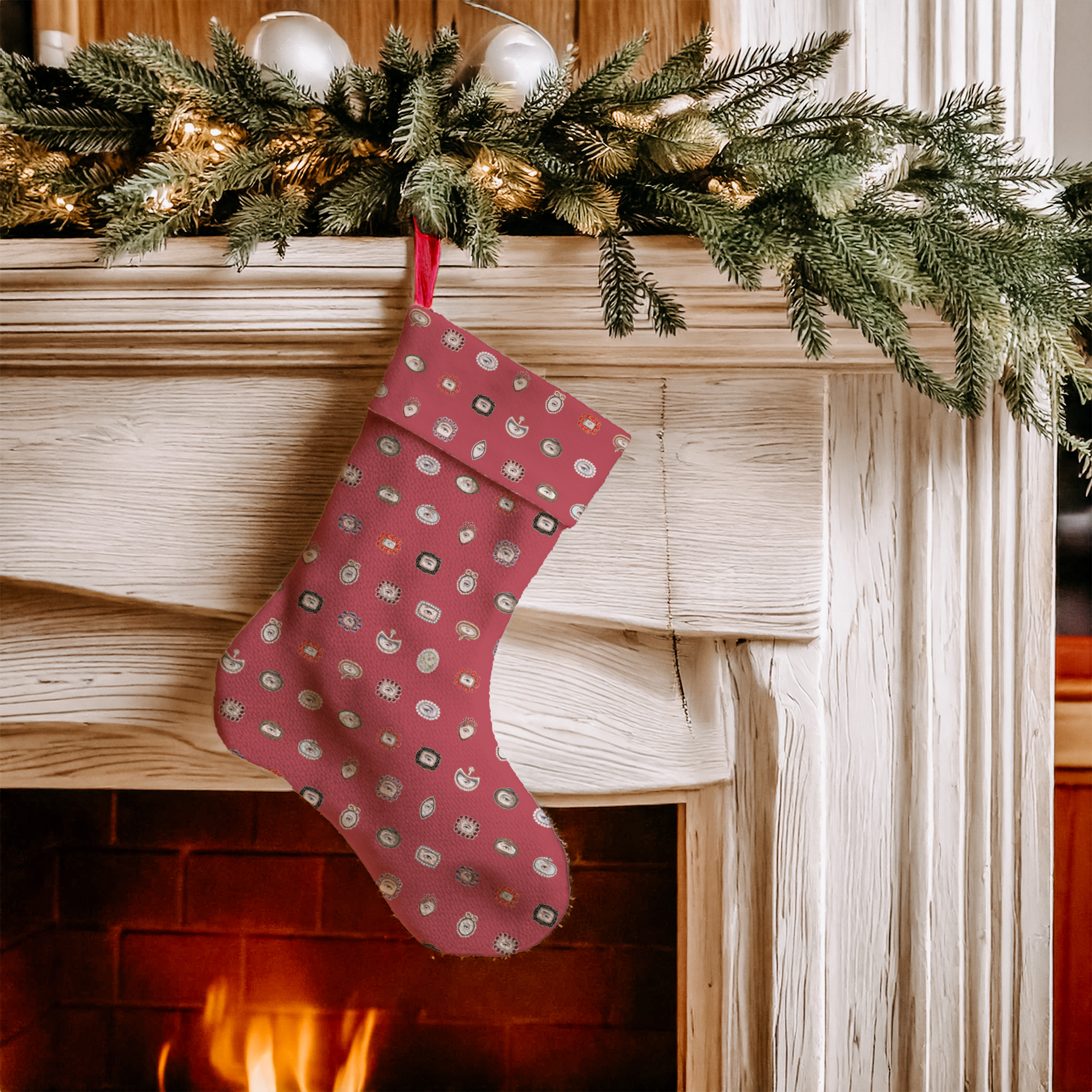 Lover's Eye Linen Christmas Stocking (Raspberry)