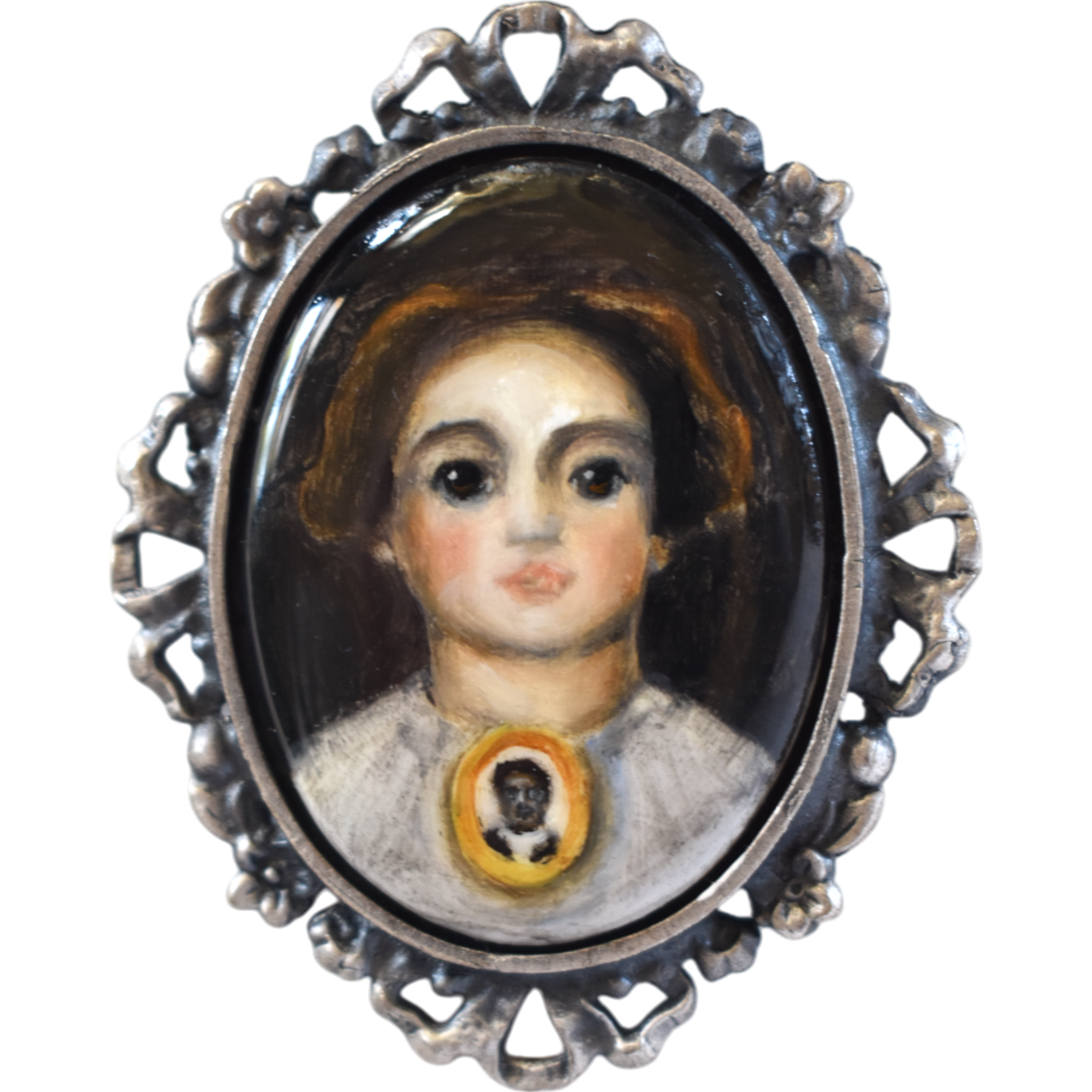 No. 2336 "Sabina" Portrait Brooch