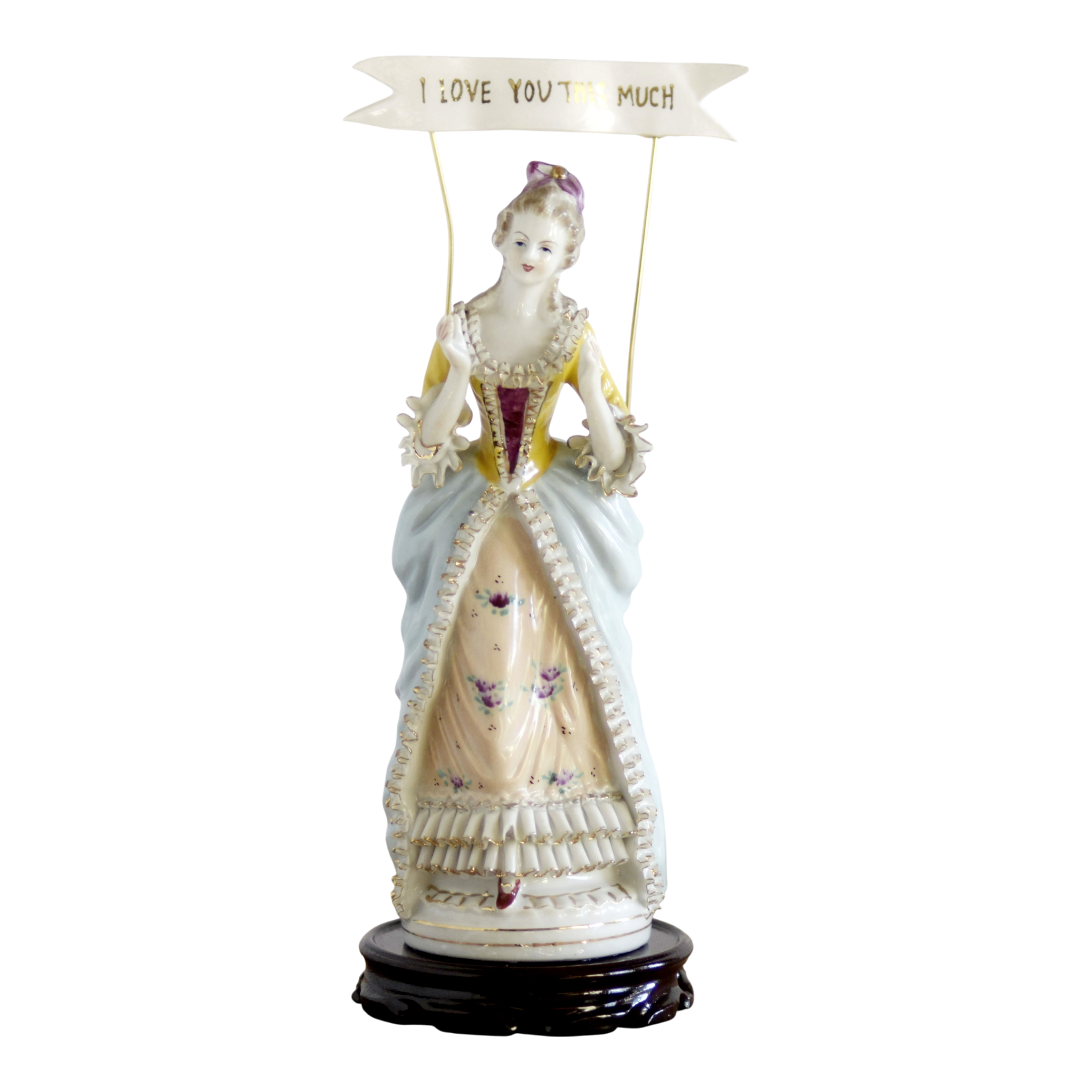 I LOVE YOU THIS MUCH