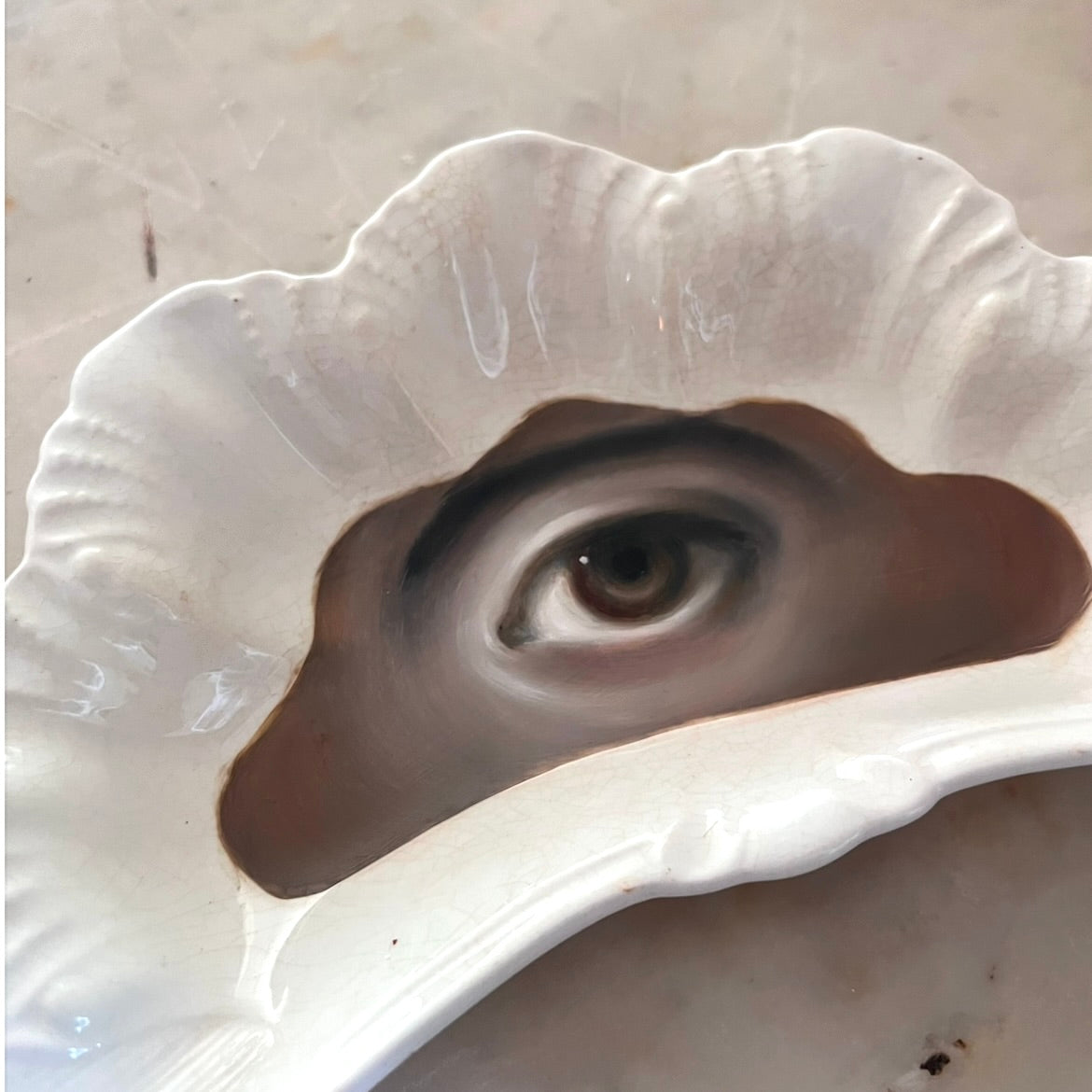 No. 2721 Lover's Eye Painting on a Large White Crescent Fan Dish