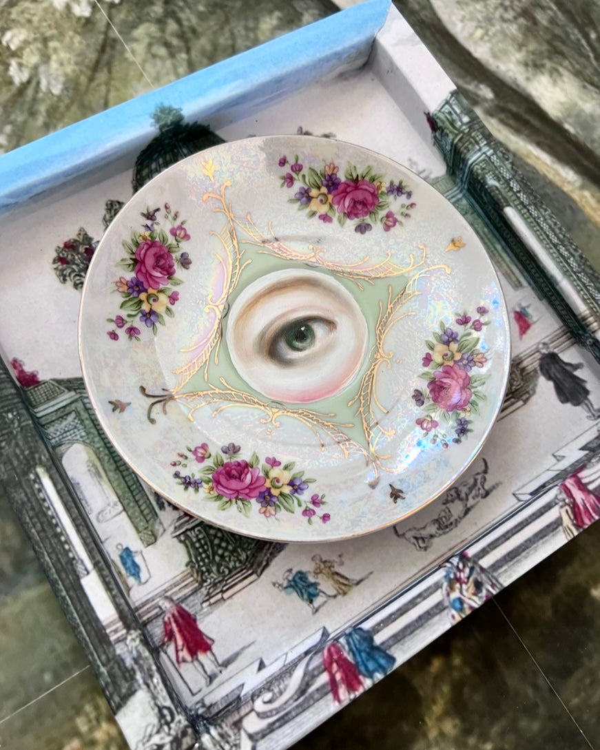 No. 2189 Lover's Eye Painting on an Iridescent Floral Plate